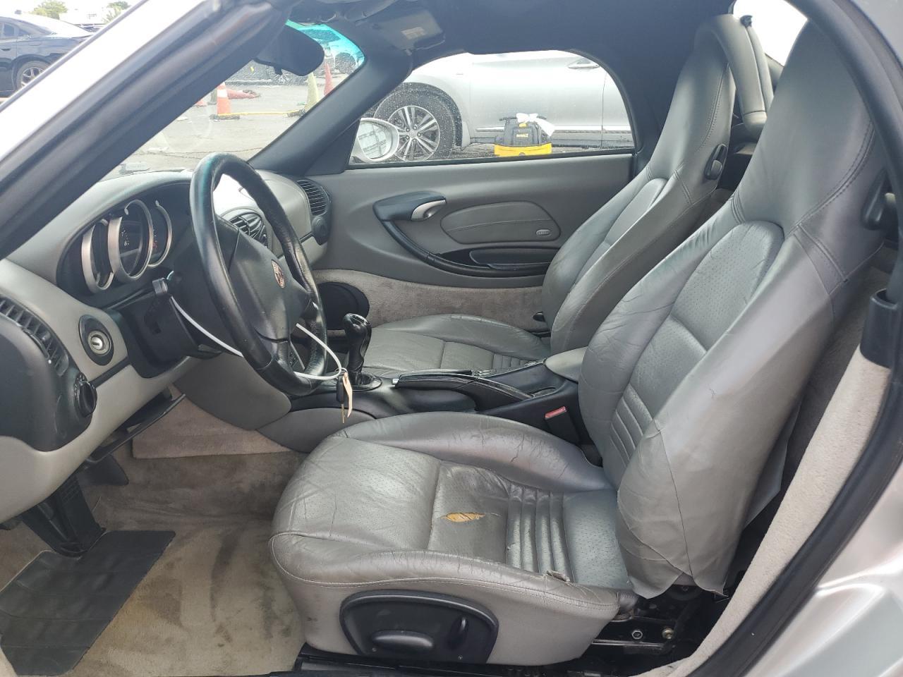 2002 Porsche Boxster Silver vin: WP0CA29872U621973
