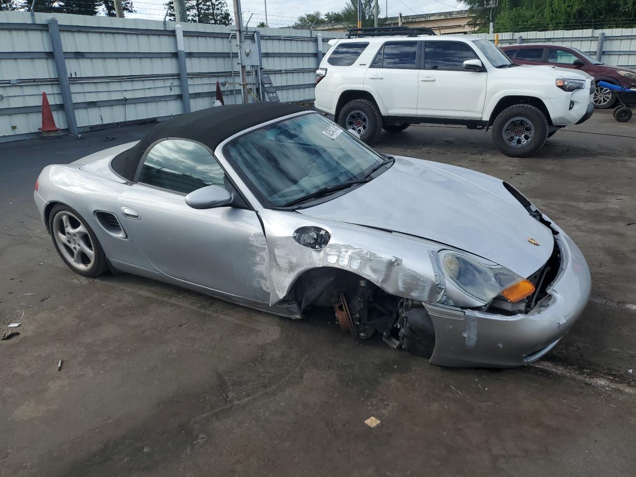 2002 Porsche Boxster Silver vin: WP0CA29872U621973