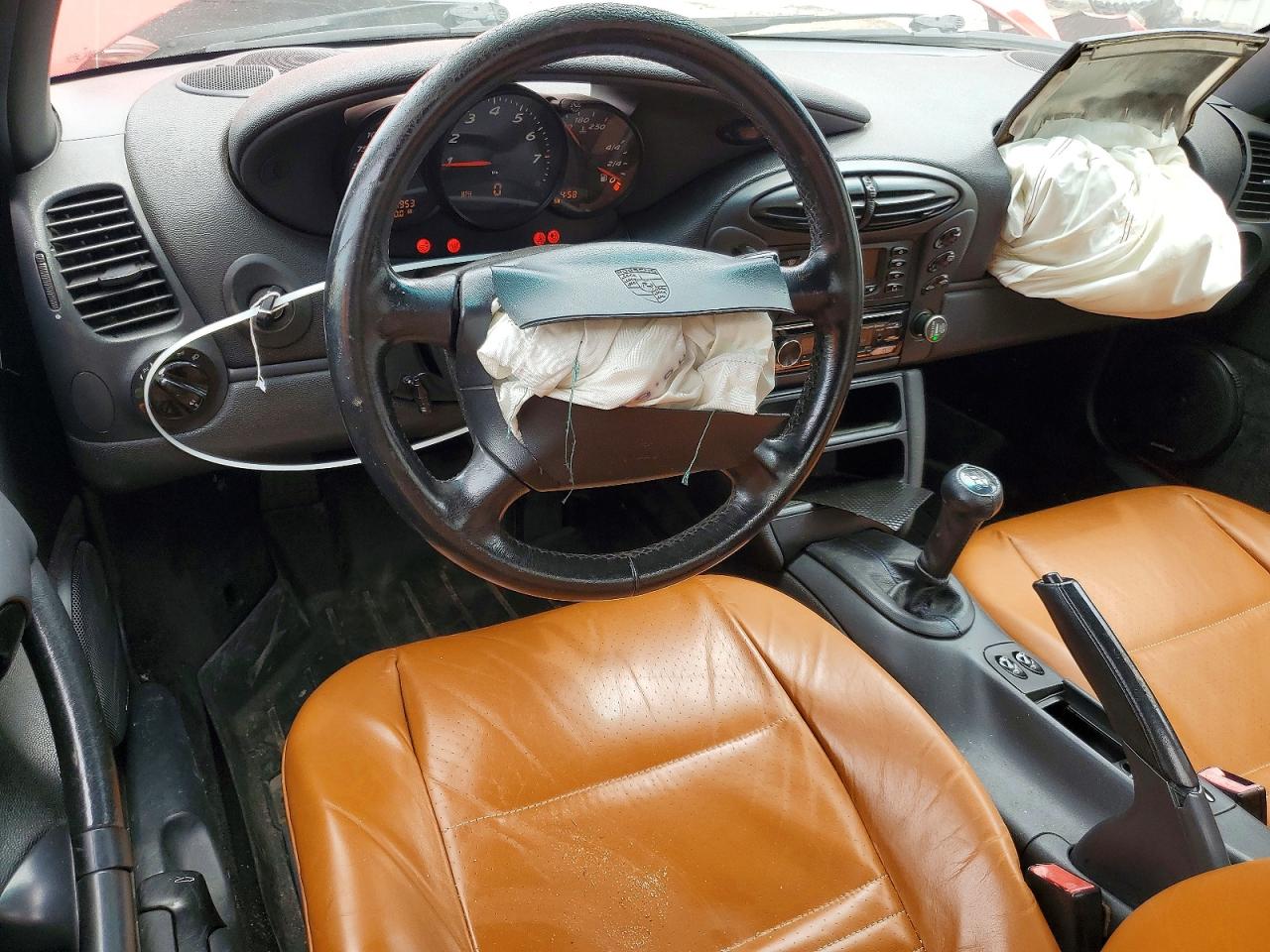 1997 Porsche Boxster Red vin: WP0CA2987VS620161