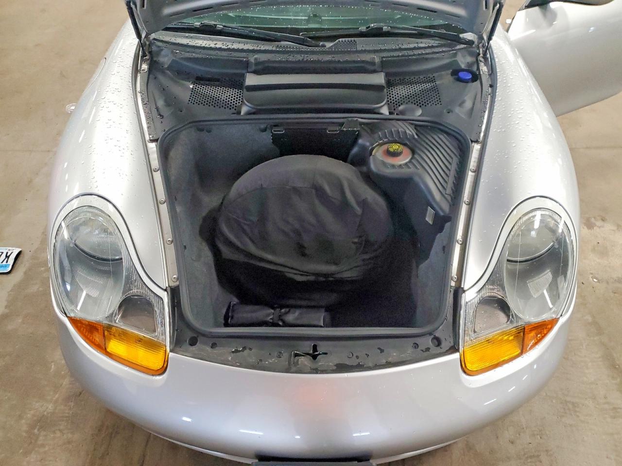 1998 Porsche Boxster Silver vin: WP0CA2987WU620358