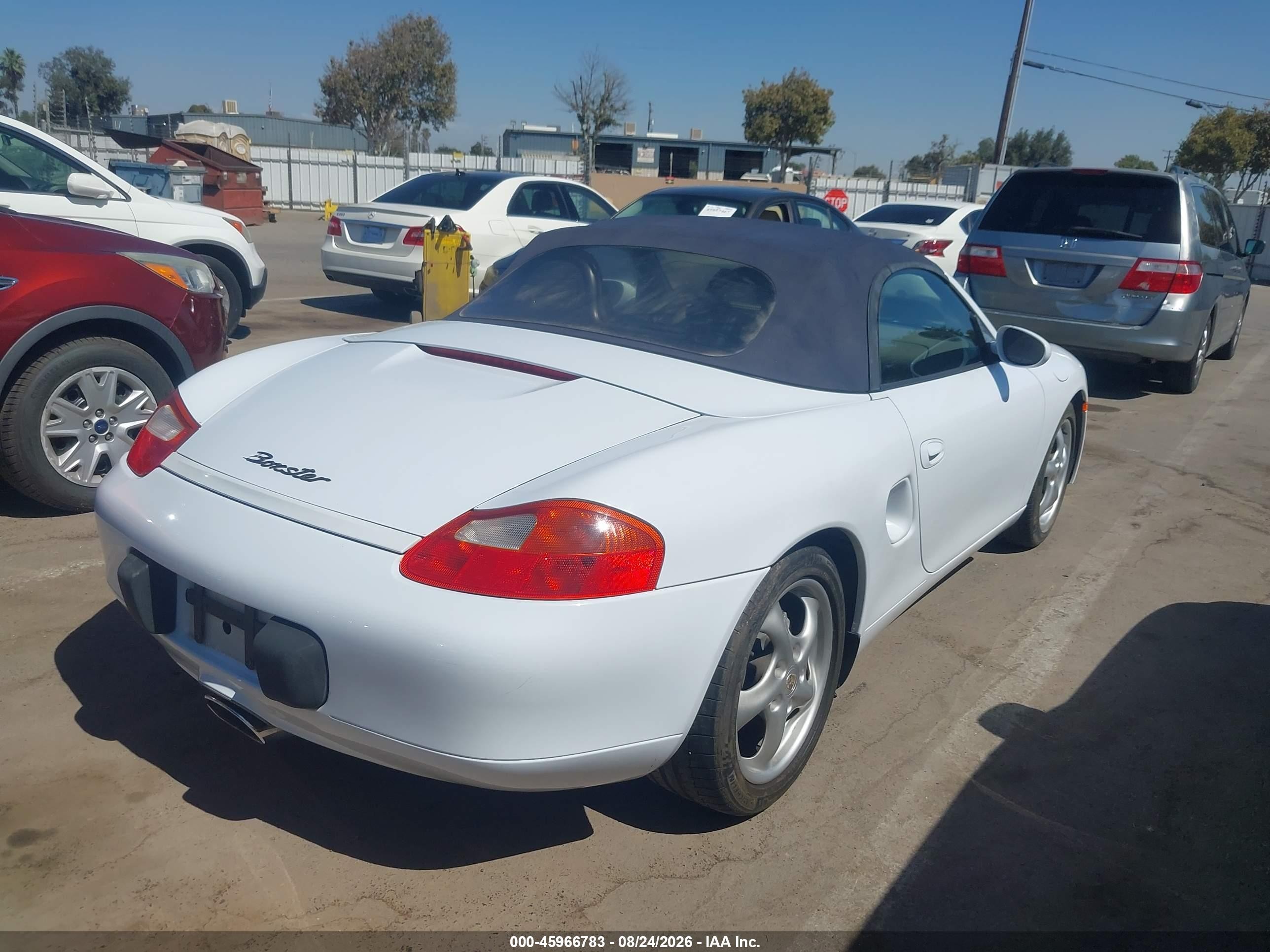 1999 Porsche Boxster   White vin: WP0CA2987XU624251