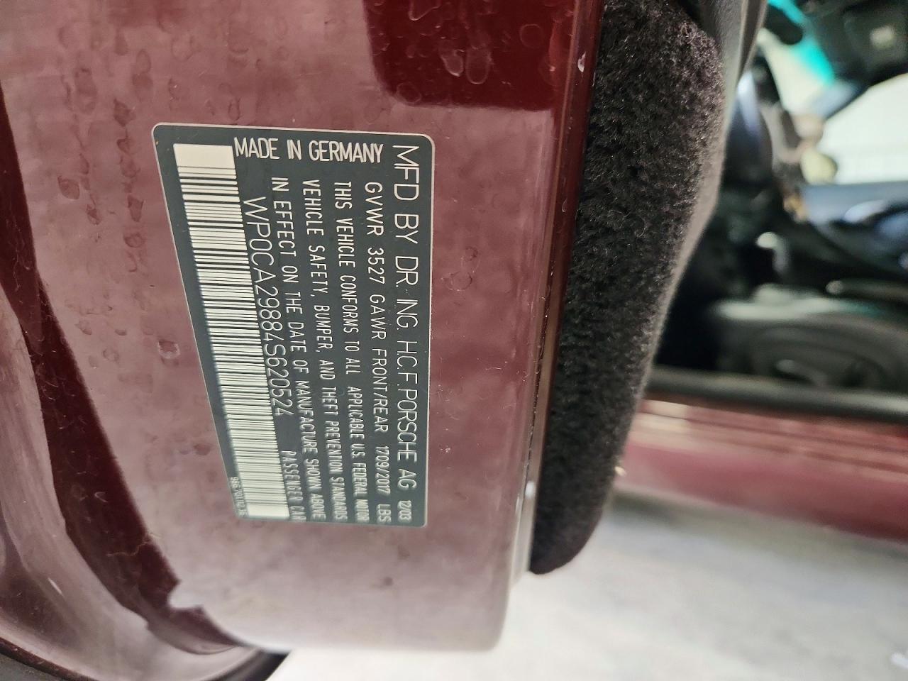 2004 Porsche Boxster Burgundy vin: WP0CA29884S620524