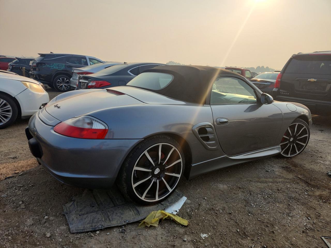 2004 Porsche Boxster Gray vin: WP0CA29884U620673
