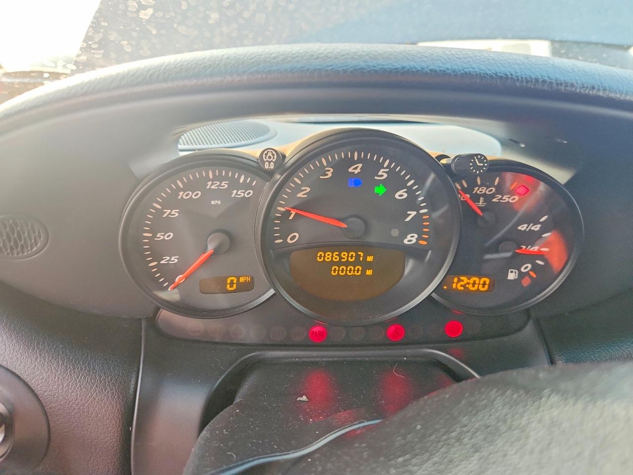 2004 Porsche Boxster Gray vin: WP0CA29884U620673