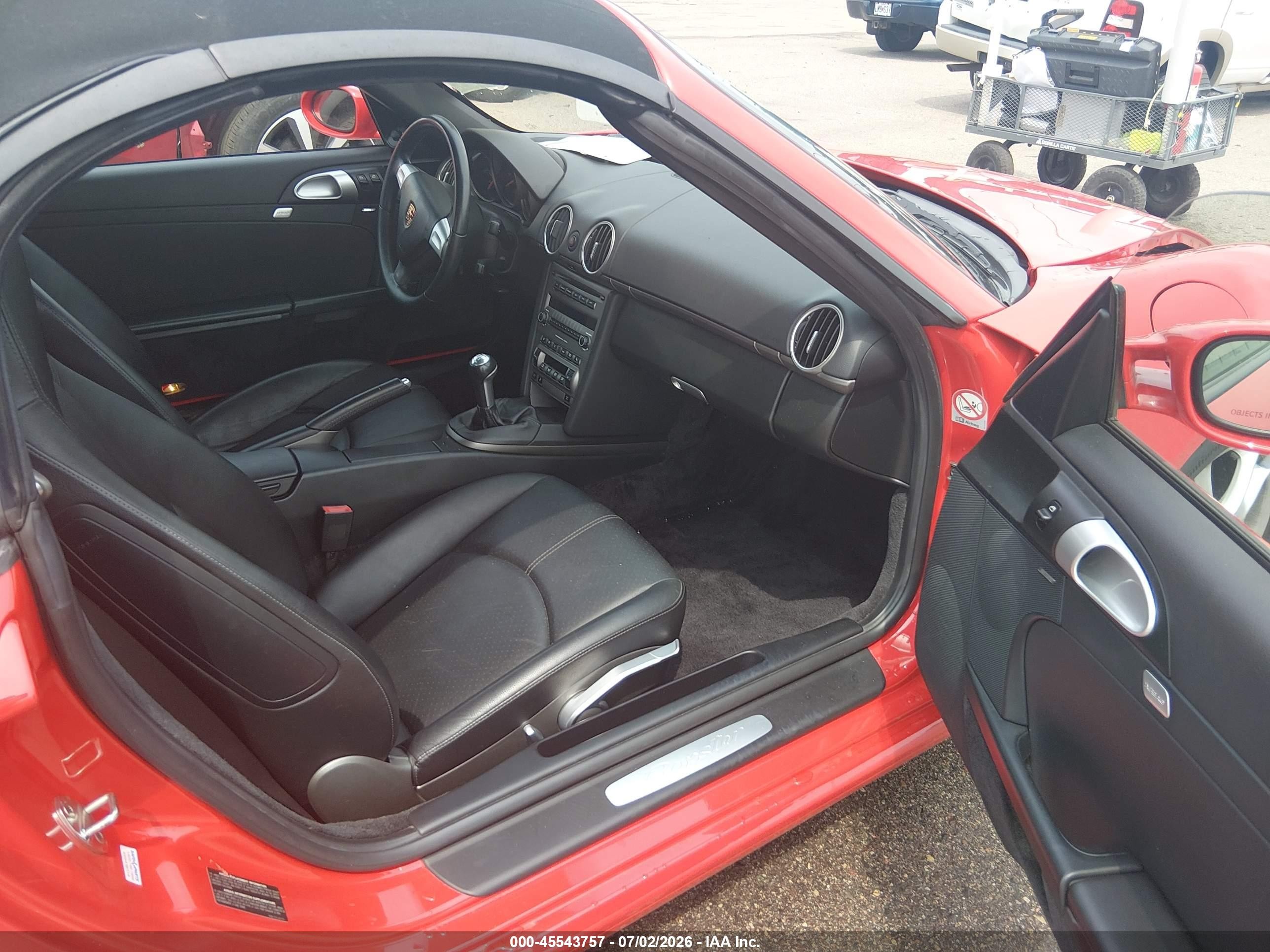 2005 Porsche Boxster Red vin: WP0CA29885U712027