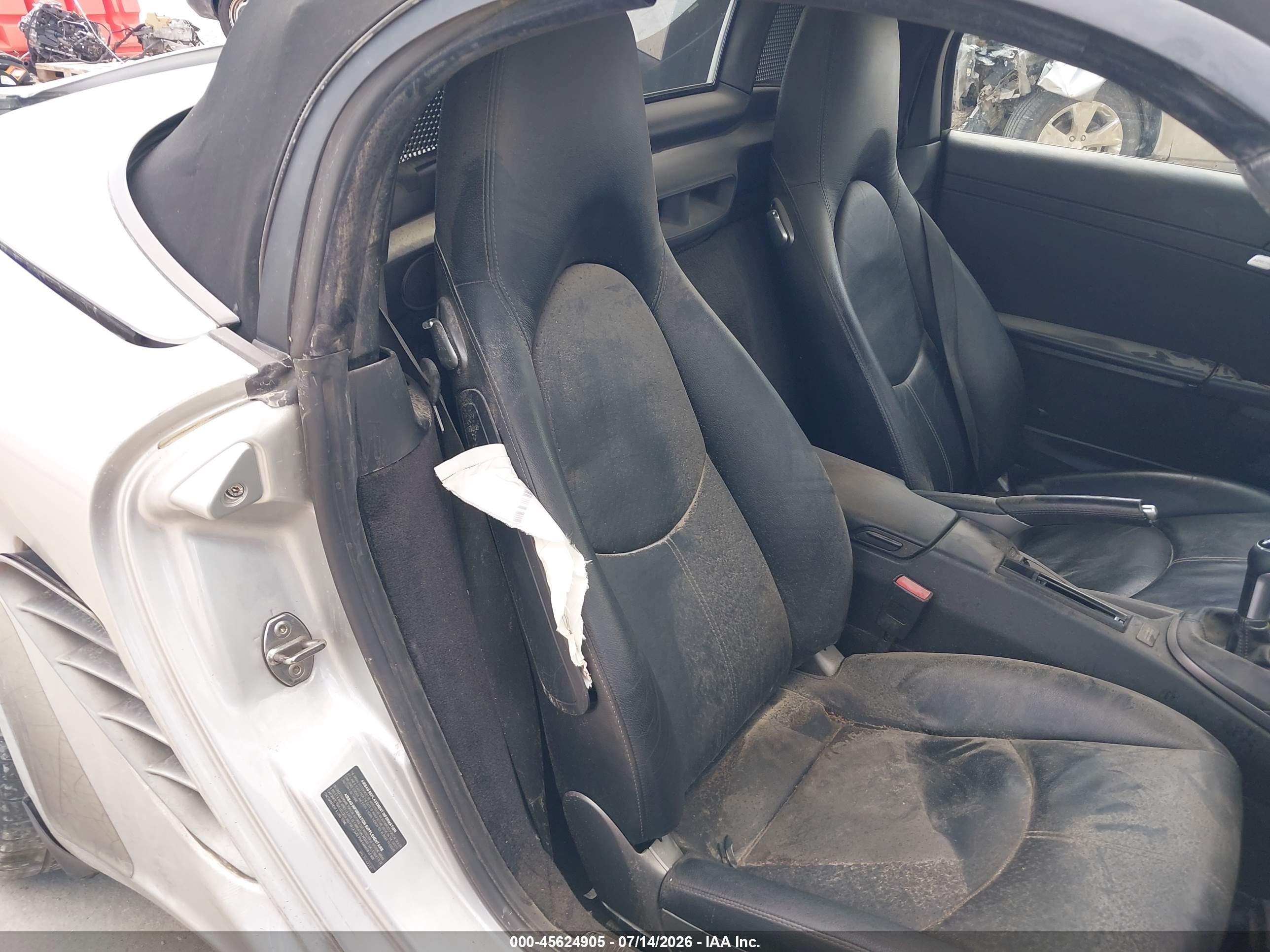 2006 Porsche Boxster   Серебряный vin: WP0CA29886U712546