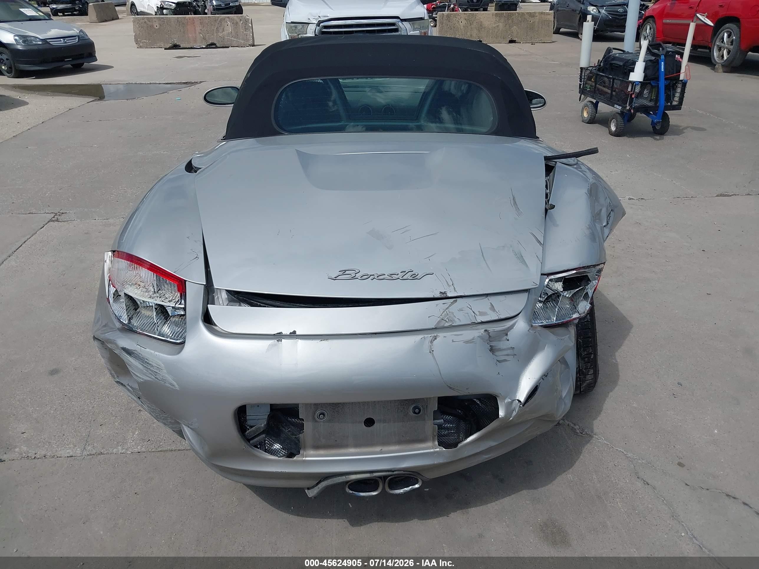 2006 Porsche Boxster   Серебряный vin: WP0CA29886U712546