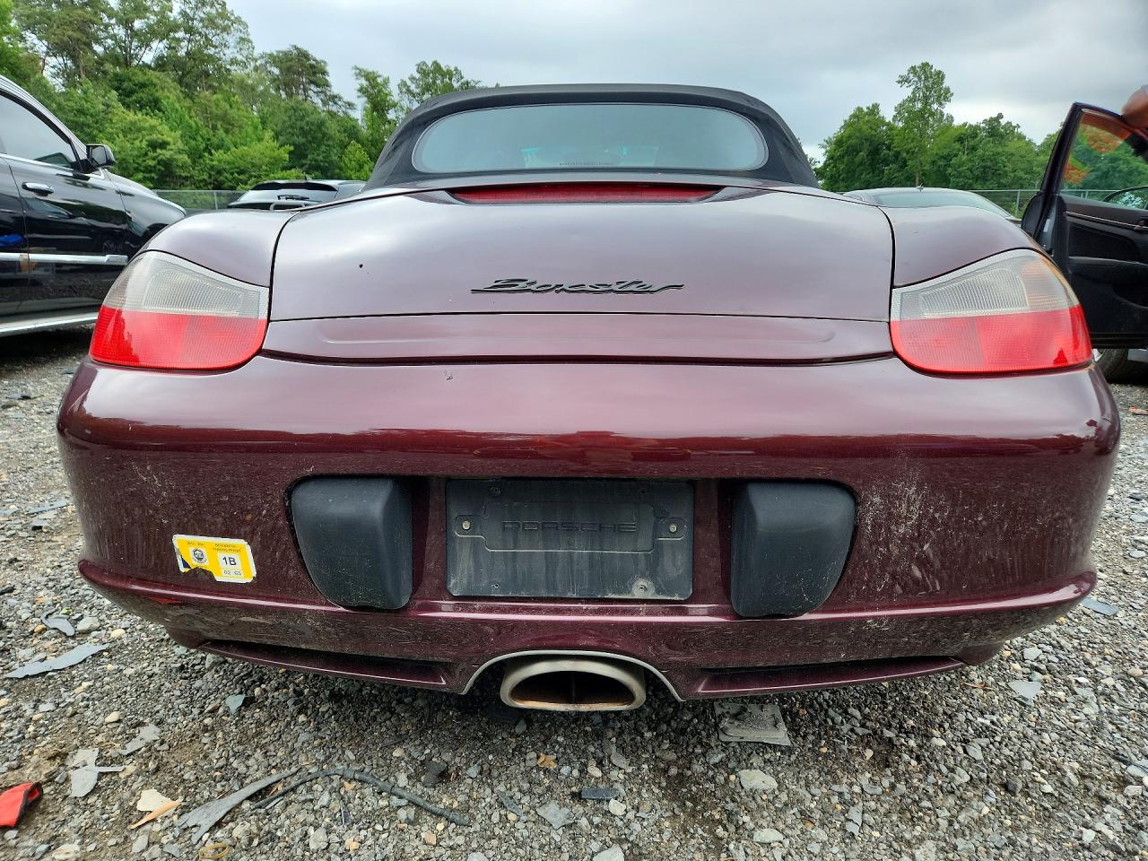 2004 Porsche Boxster Burgundy vin: WP0CA29894S620399