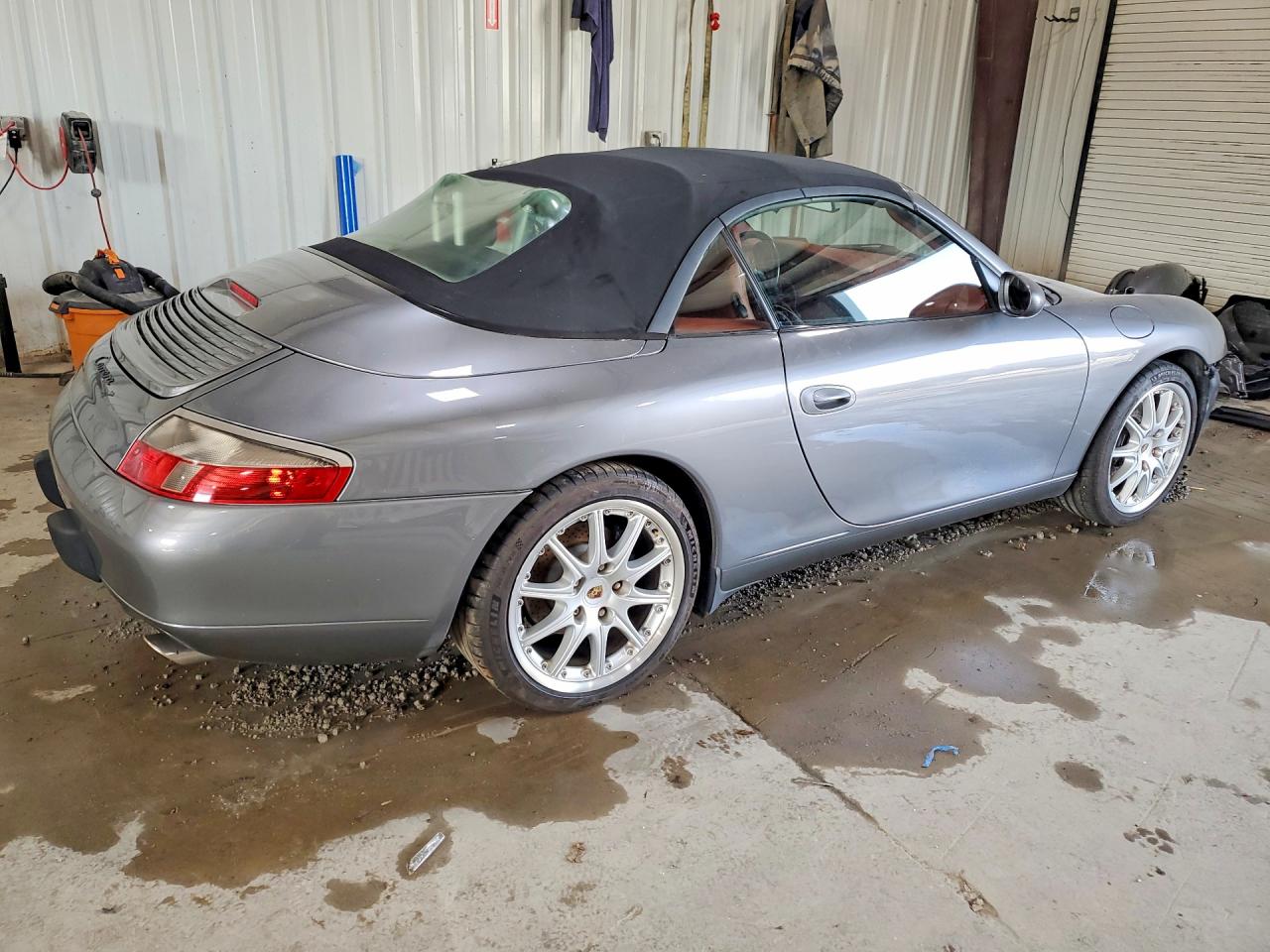 2001 Porsche 911 Carrera 2 Silver vin: WP0CA29901S651934