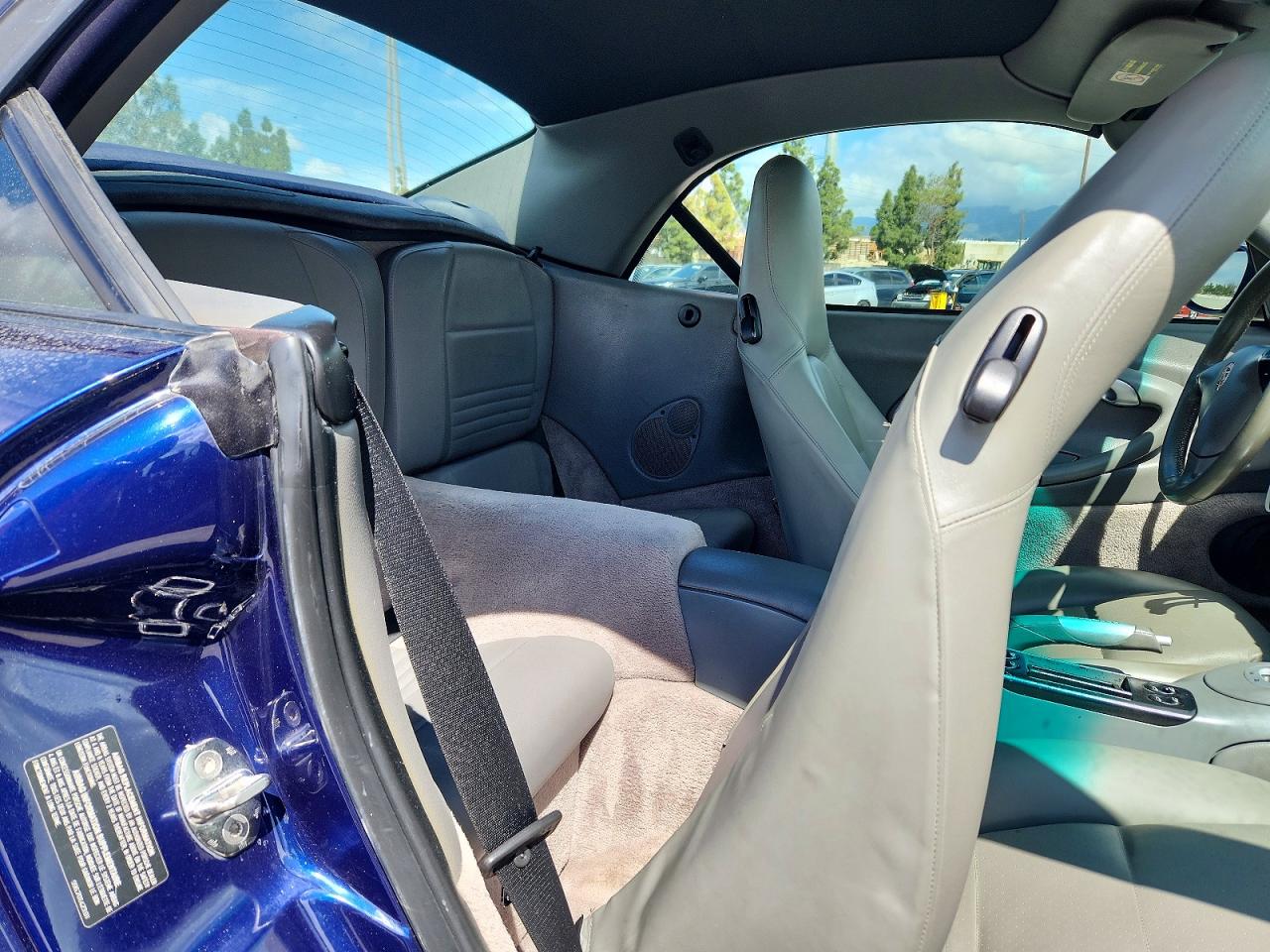 2003 Porsche 911 Carrera 2 Blue vin: WP0CA29913S652769