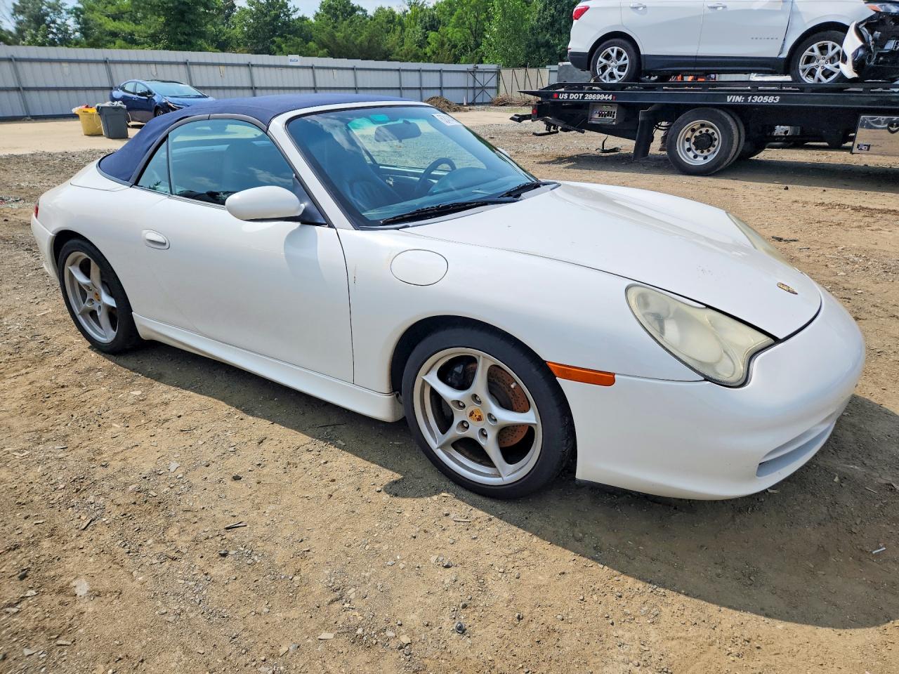 2004 Porsche 911 Carrera White vin: WP0CA29924S652510