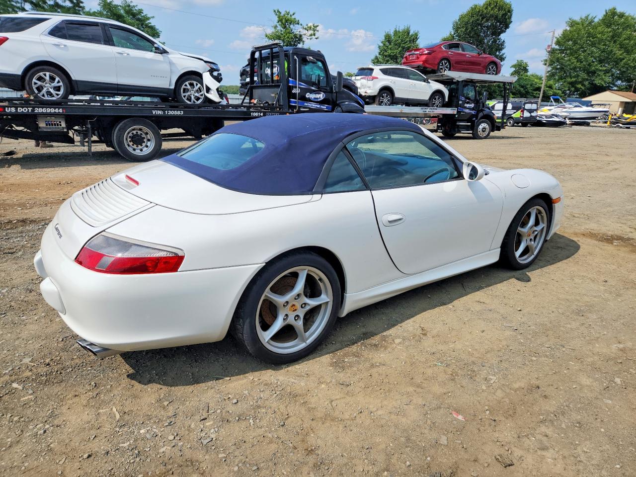 2004 Porsche 911 Carrera White vin: WP0CA29924S652510