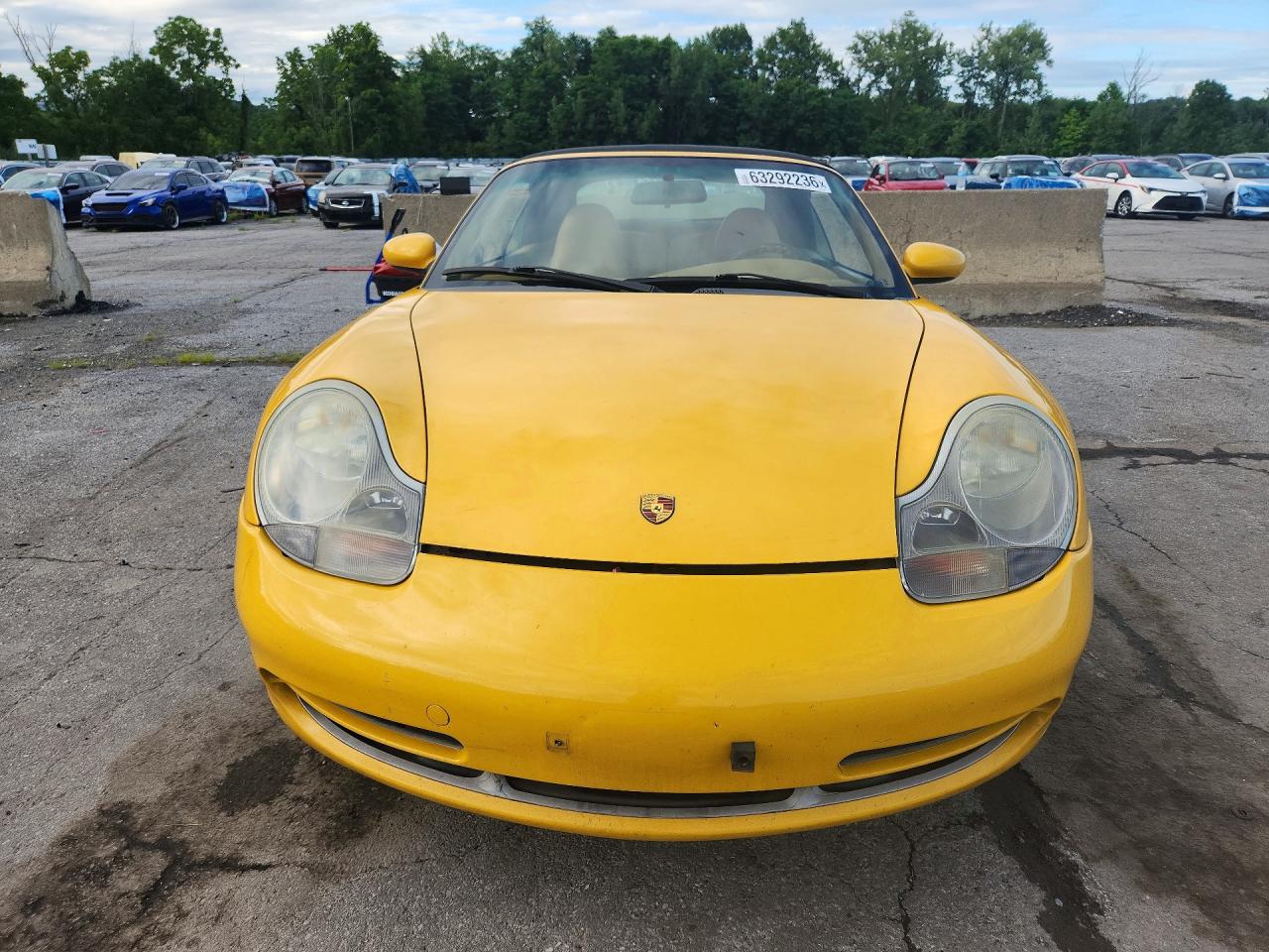 1999 Porsche 911 Carrera Yellow vin: WP0CA2994XS652917