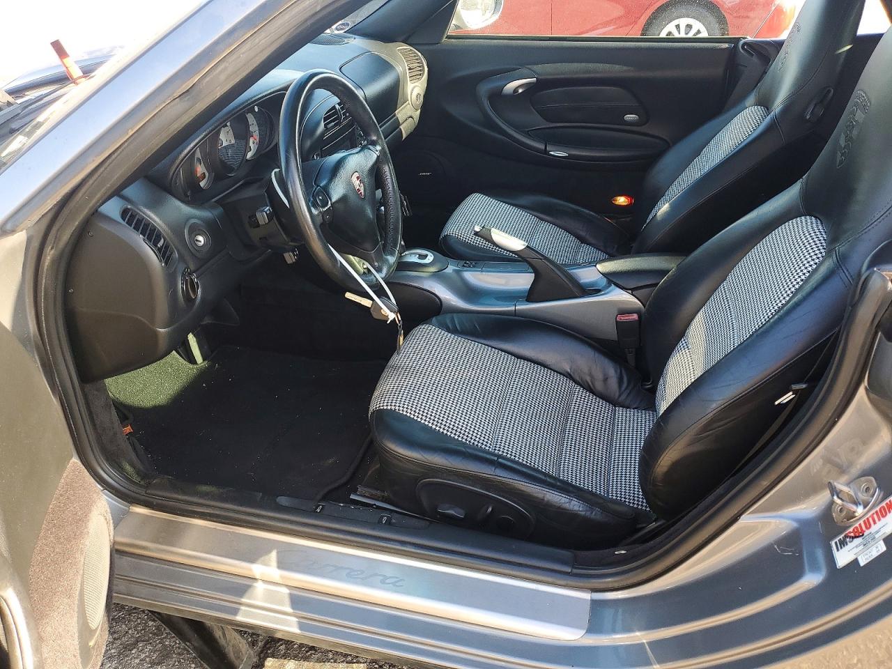 2002 Porsche 911 Carrera 2 Gray vin: WP0CA29952S655334