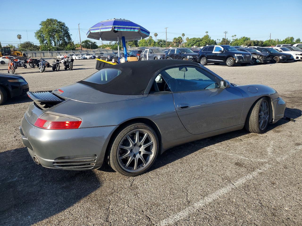 2002 Porsche 911 Carrera 2 Gray vin: WP0CA29952S655334