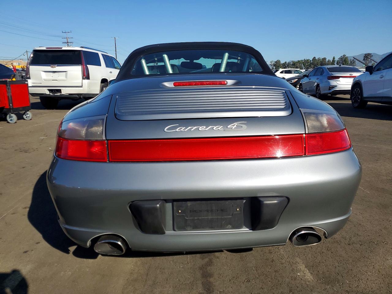 2004 Porsche 911 Carrera Gray vin: WP0CA29964S652302