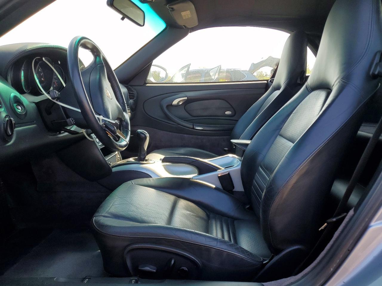2004 Porsche 911 Carrera Silver vin: WP0CA29984S651782