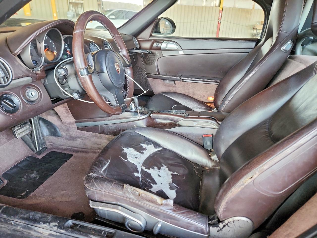 2011 Porsche Boxster Brown vin: WP0CA2A81BU710238
