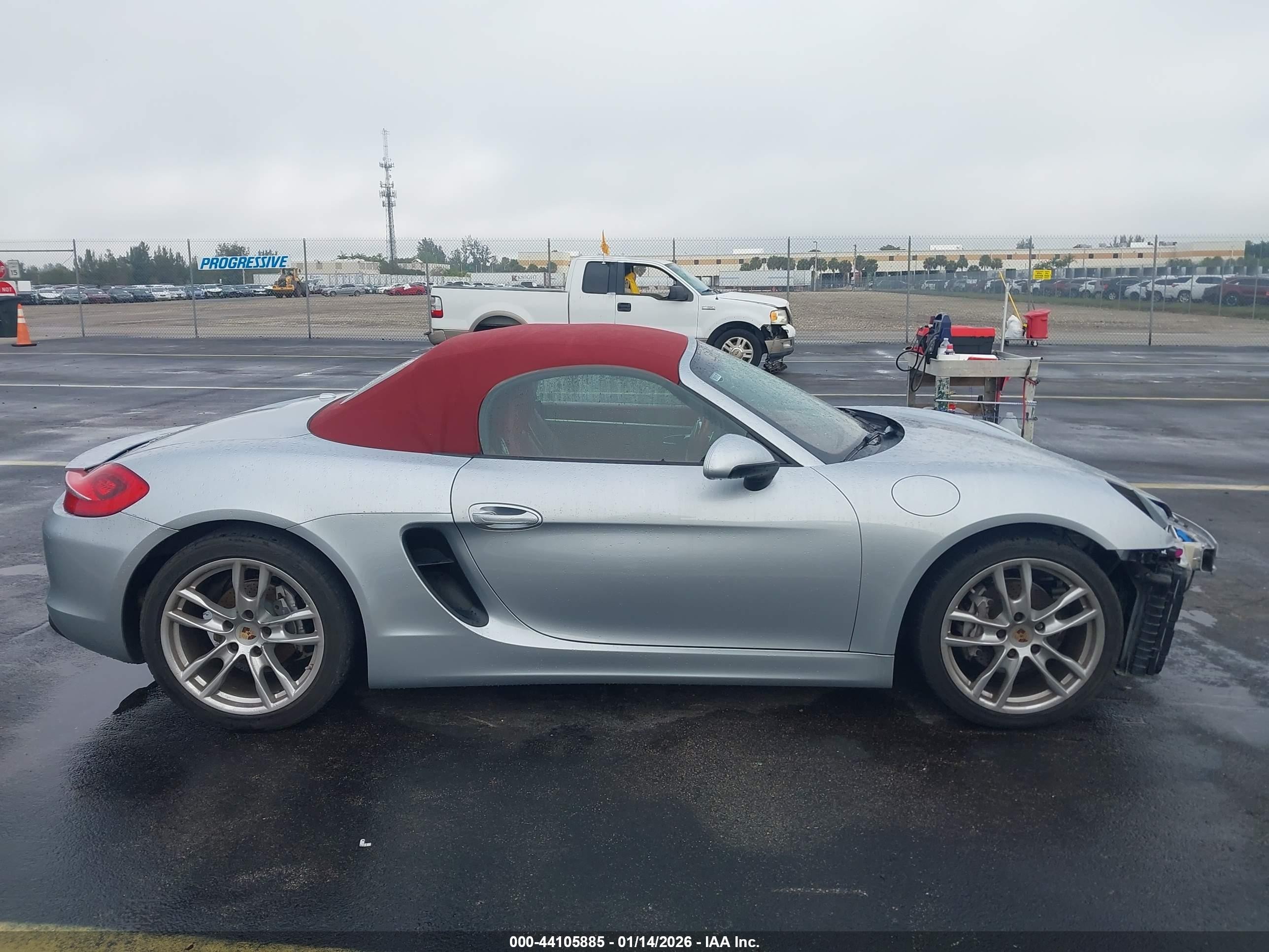 2014 Porsche Boxster   Silver vin: WP0CA2A81ES120153