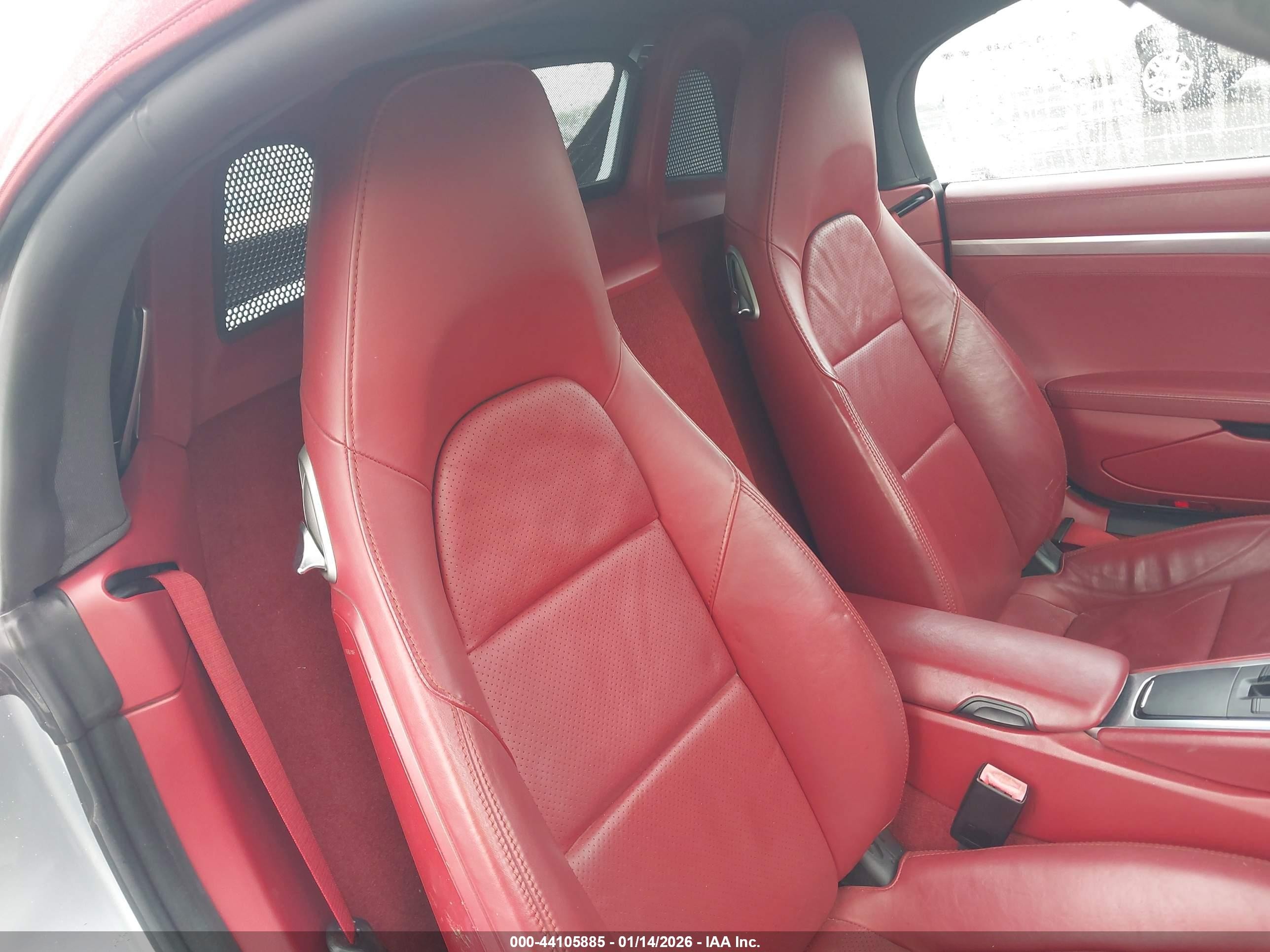 2014 Porsche Boxster   Silver vin: WP0CA2A81ES120153