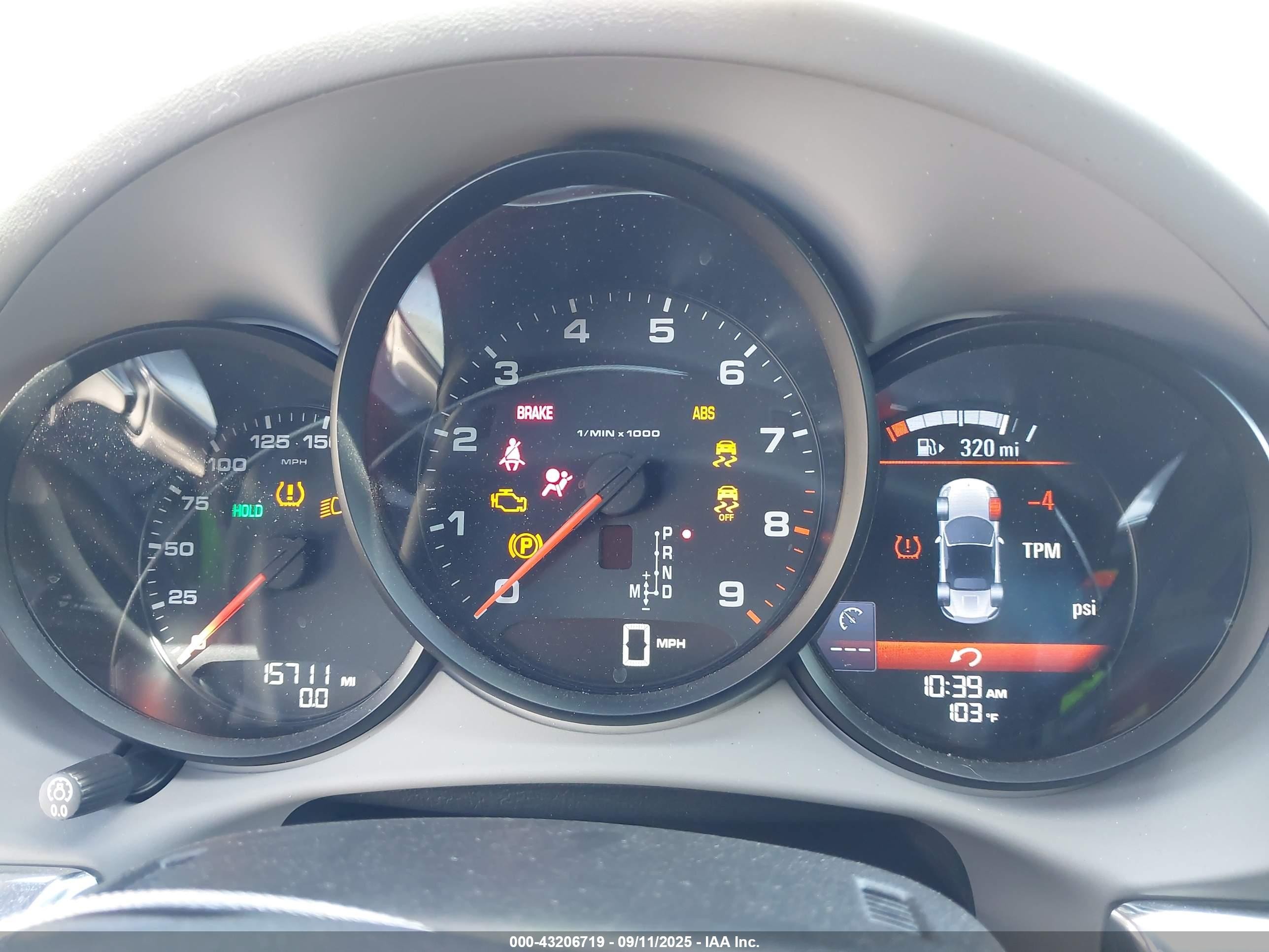 2014 Porsche Boxster   Blue vin: WP0CA2A81ES121027