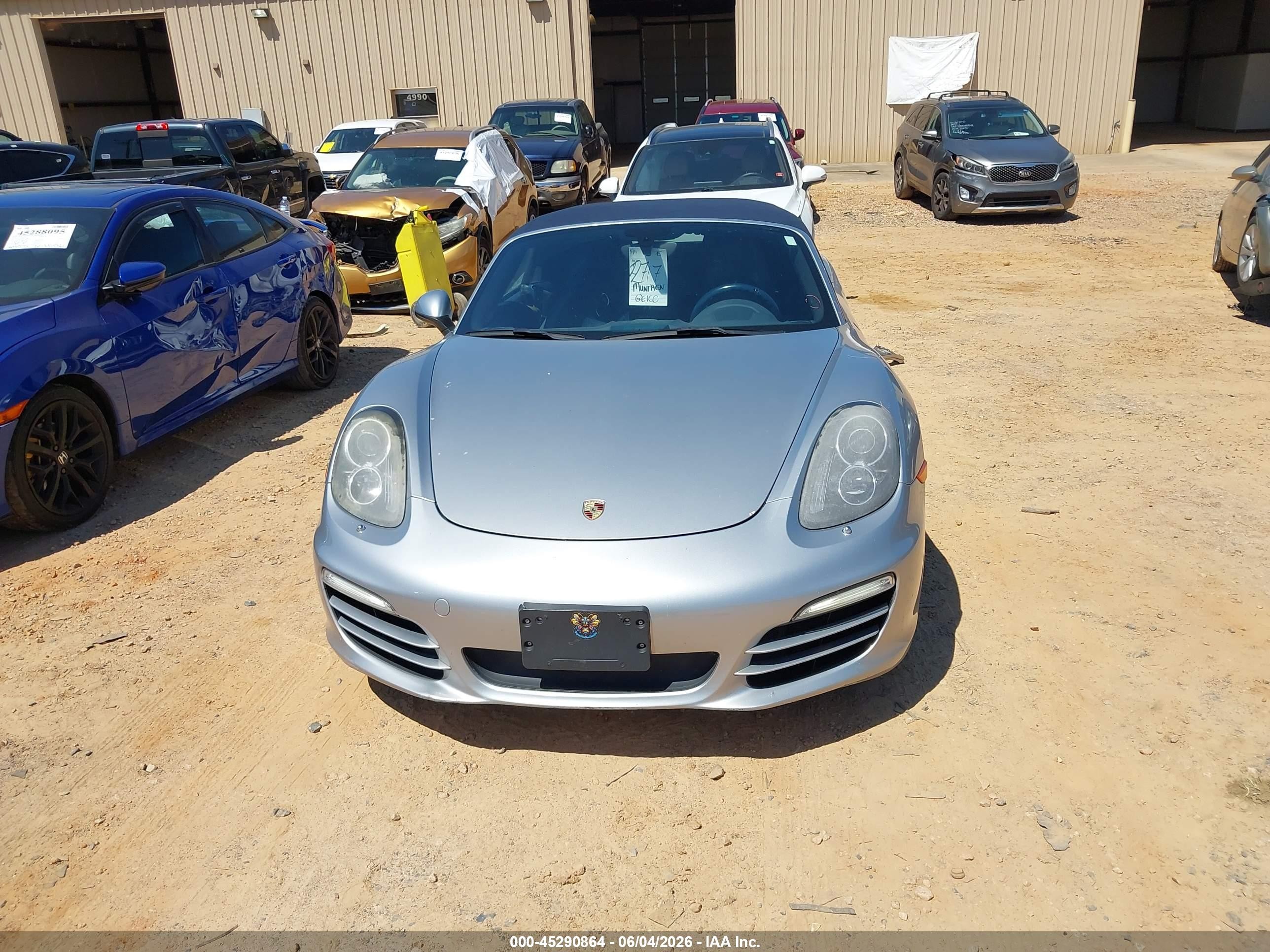 2014 Porsche Boxster   Silver vin: WP0CA2A81ES121948