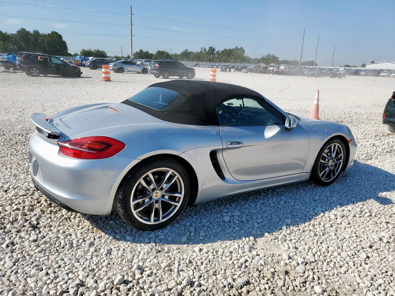 2014 Porsche Boxster Silver vin: WP0CA2A82ES120193