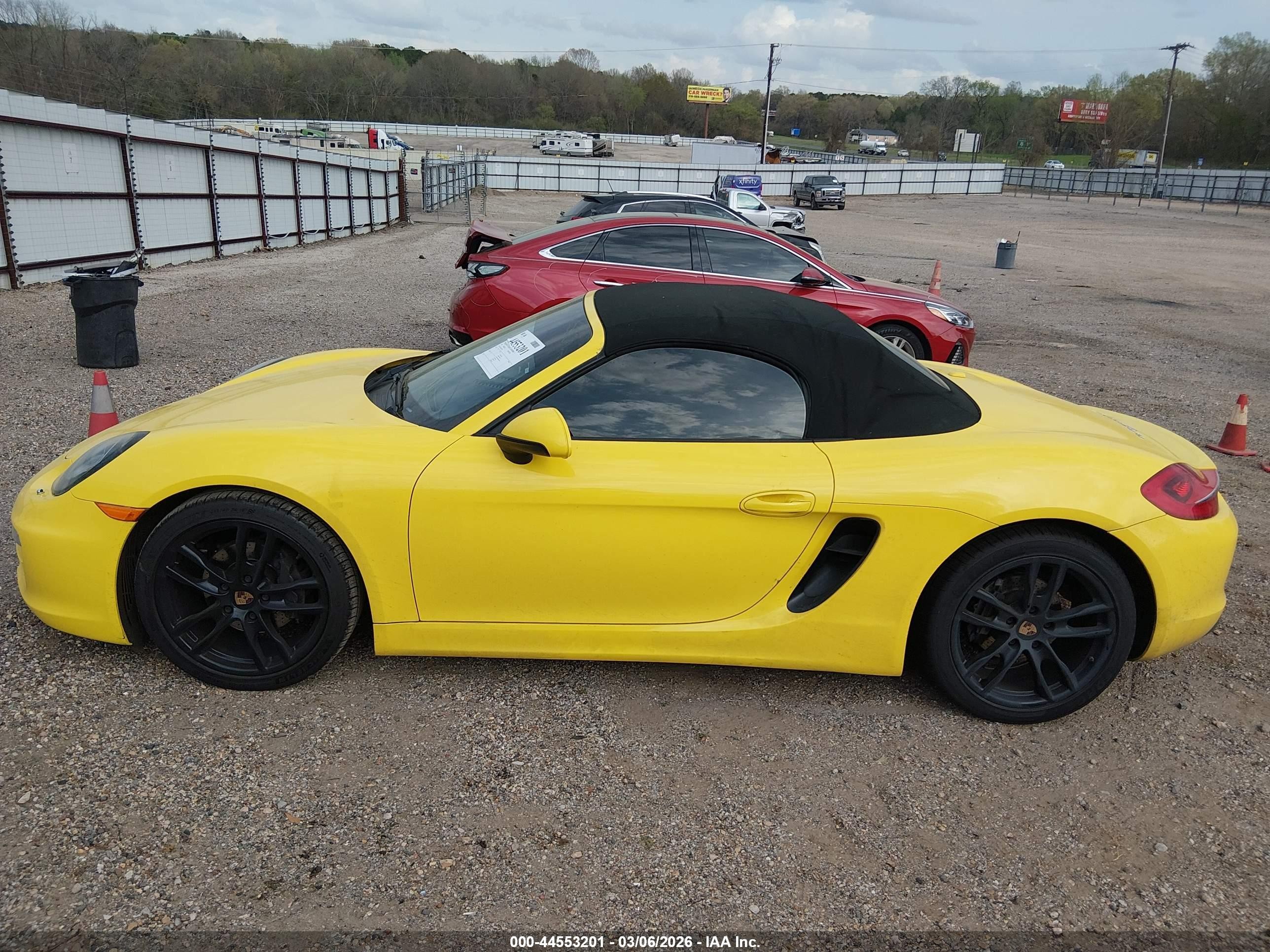 2014 Porsche Boxster   Yellow vin: WP0CA2A82ES122008