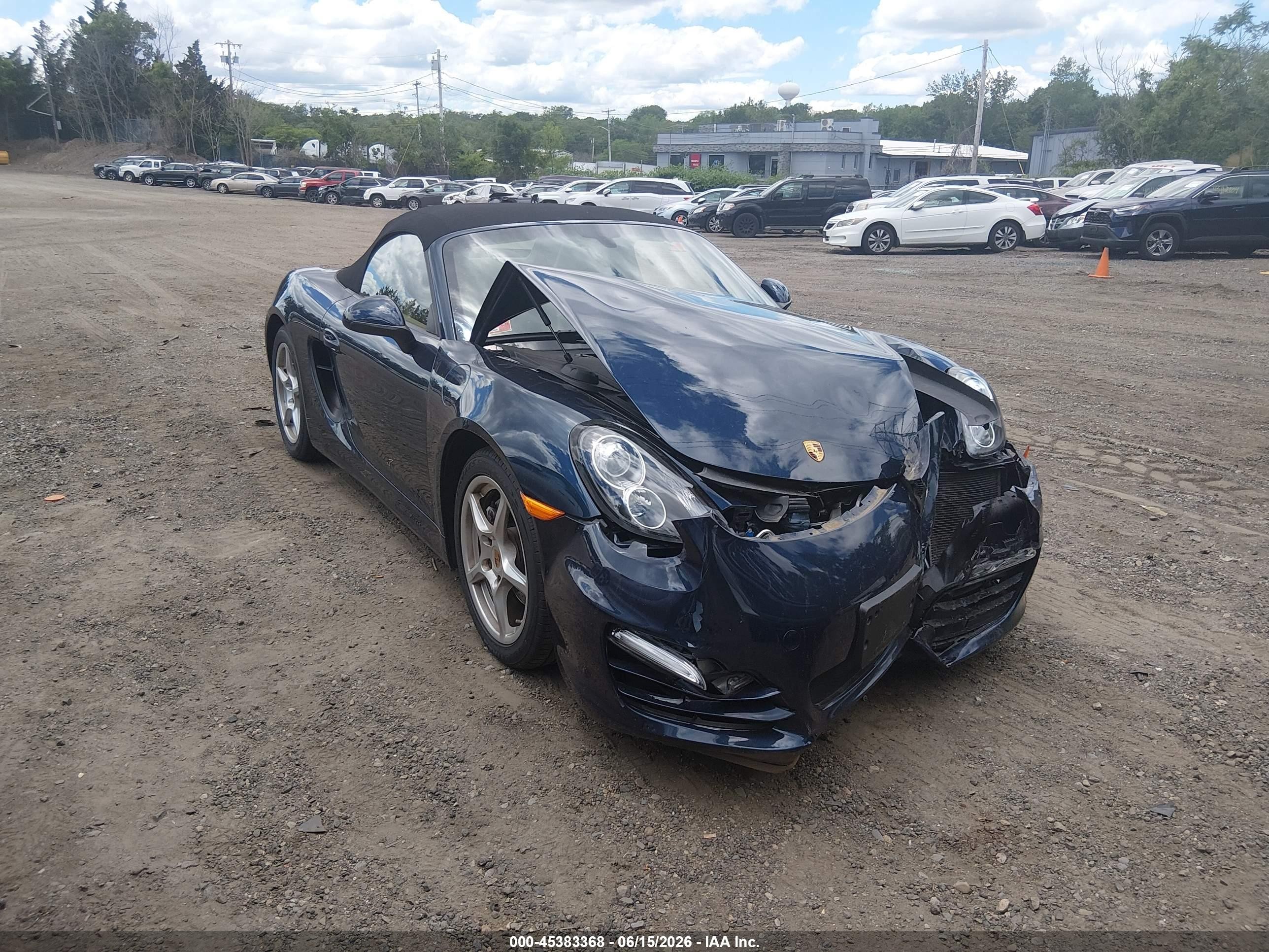 2013 Porsche Boxster   Blue vin: WP0CA2A83DS113980