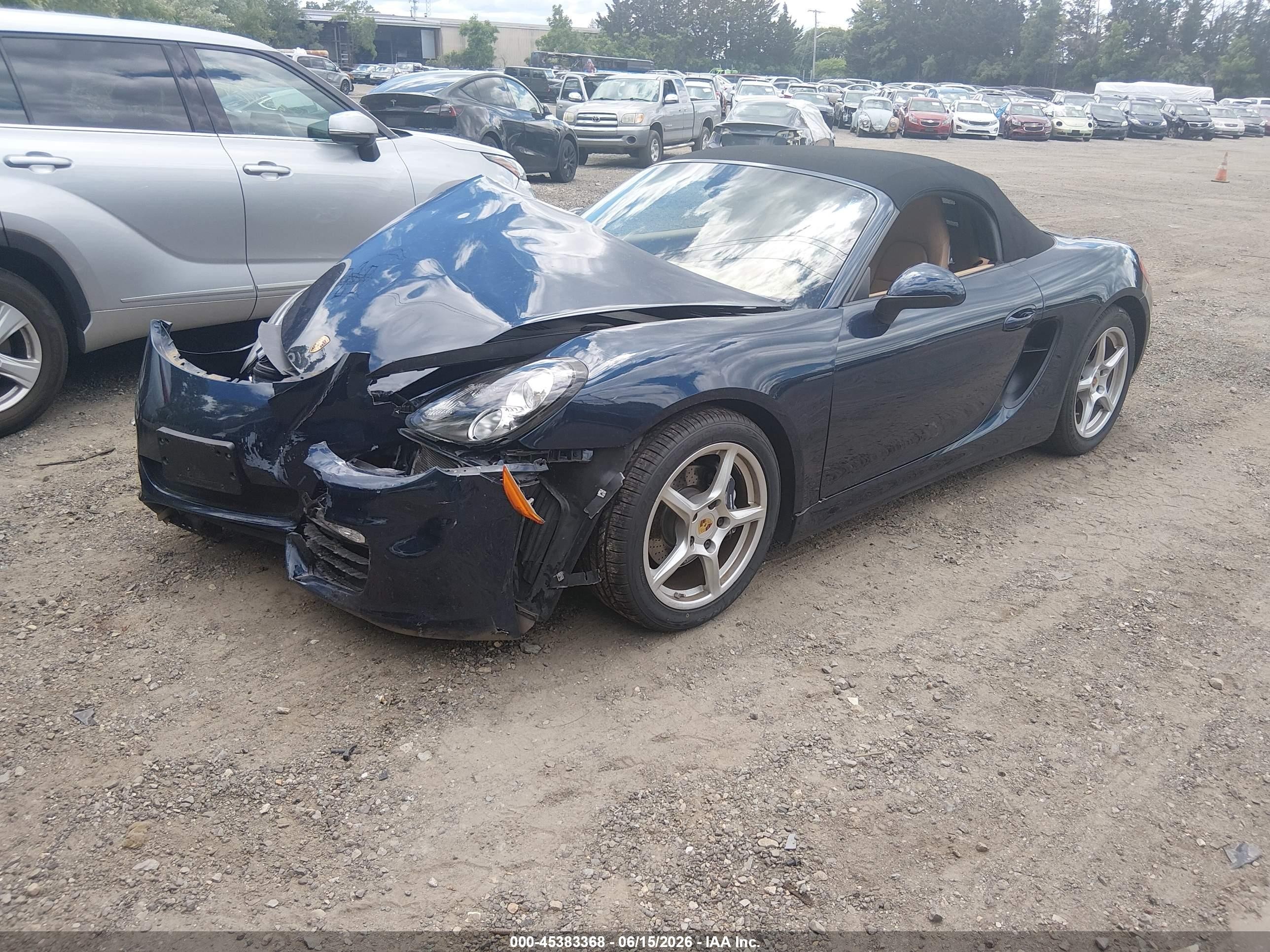 2013 Porsche Boxster   Blue vin: WP0CA2A83DS113980