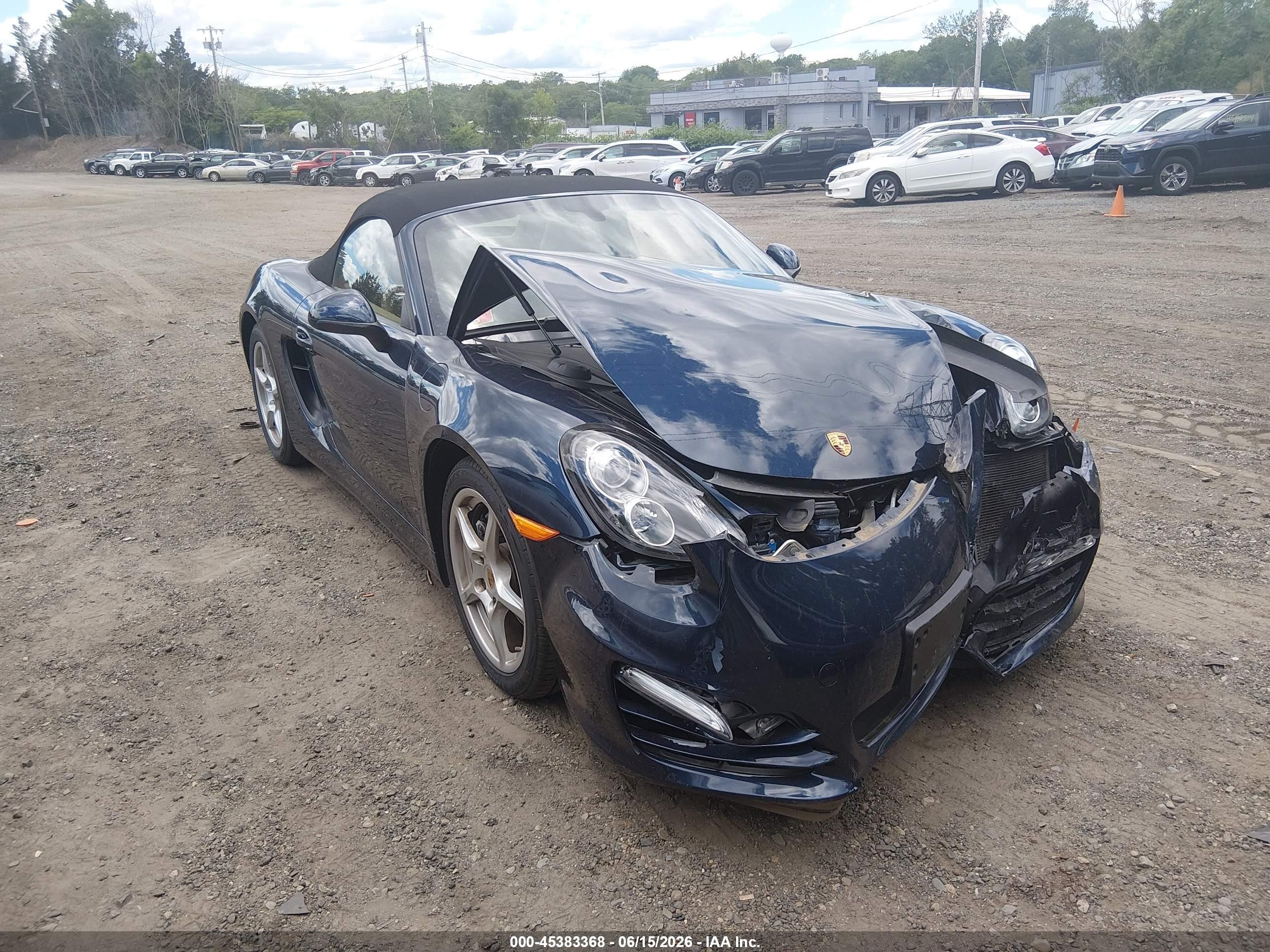 2013 Porsche Boxster   Blue vin: WP0CA2A83DS113980