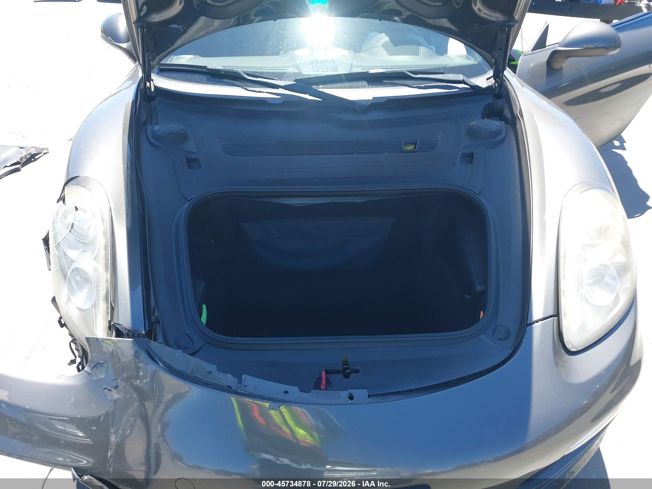 2013 Porsche Boxster   Серый vin: WP0CA2A85DS112538