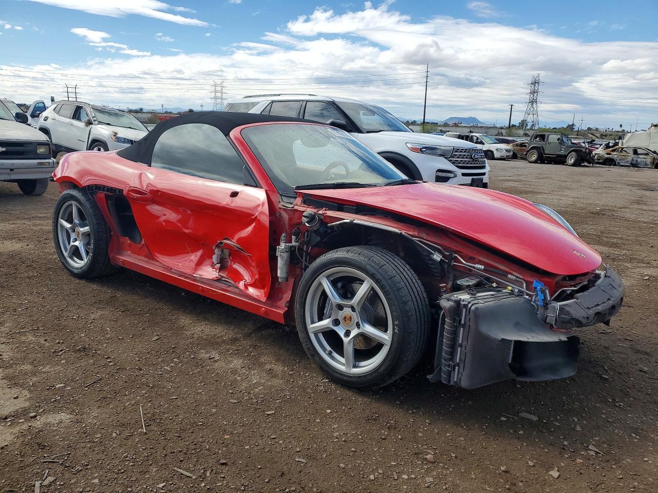 2014 Porsche Boxster Red vin: WP0CA2A85ES121869