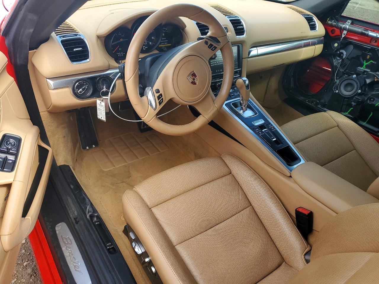2014 Porsche Boxster Red vin: WP0CA2A85ES121869