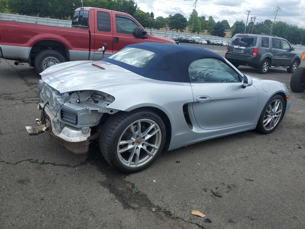 2014 Porsche Boxster Silver vin: WP0CA2A88ES120733
