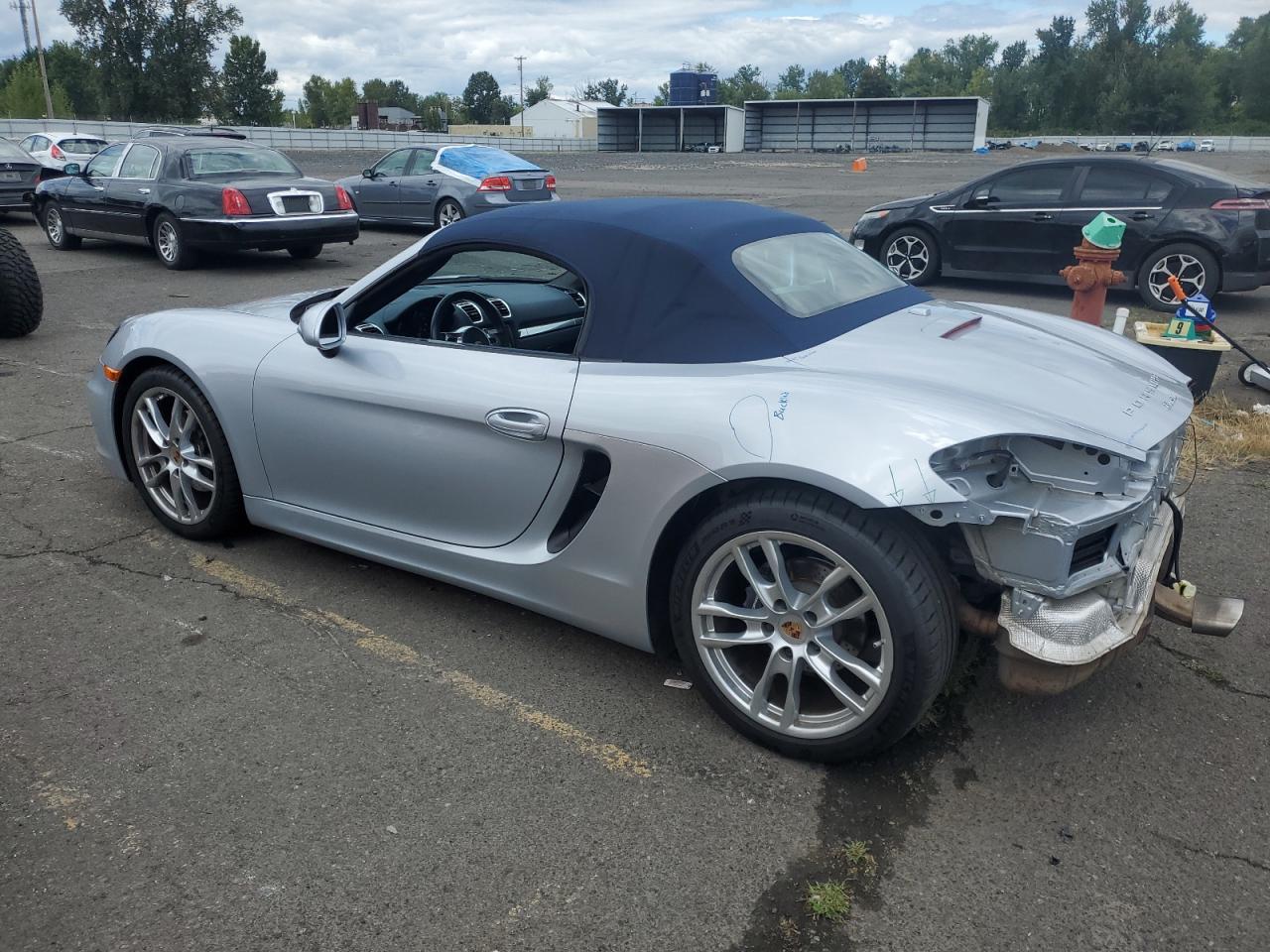 2014 Porsche Boxster Silver vin: WP0CA2A88ES120733