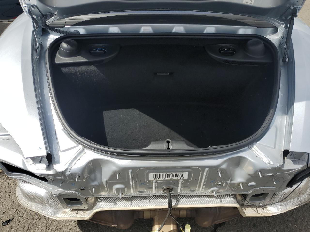 2014 Porsche Boxster Silver vin: WP0CA2A88ES120733