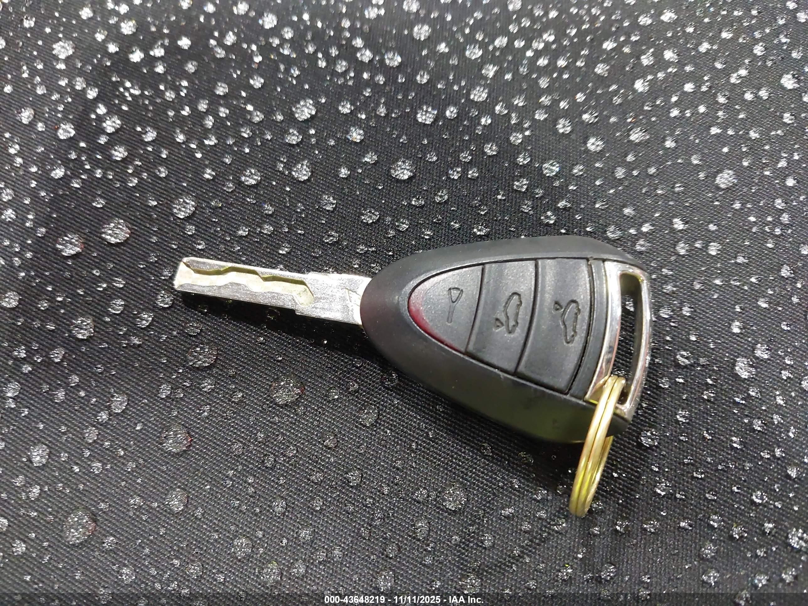 2012 Porsche Boxster   Красный vin: WP0CA2A89CS710064