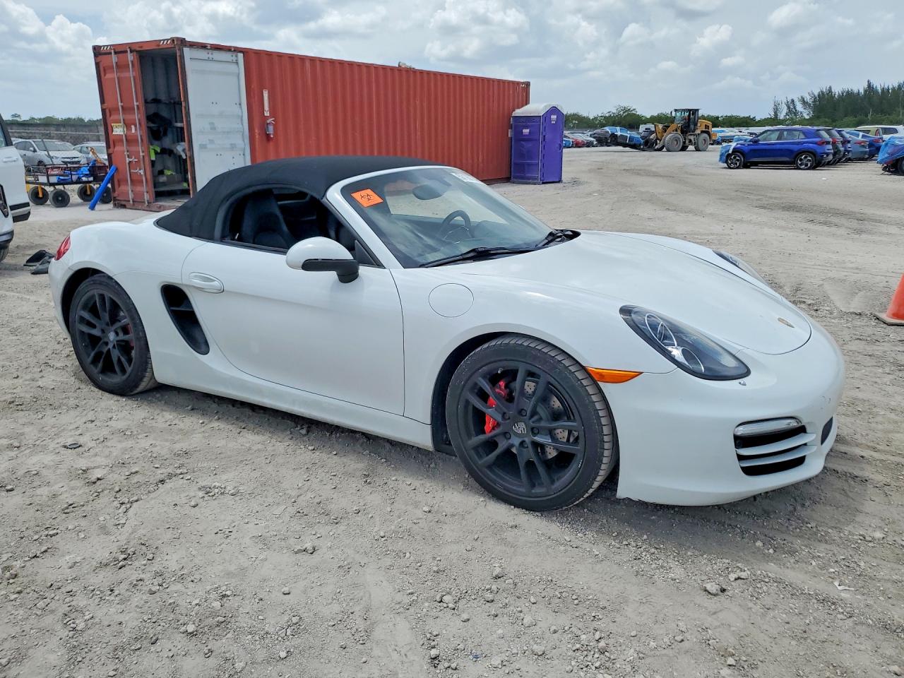 2013 Porsche Boxster White vin: WP0CA2A8XDS114088