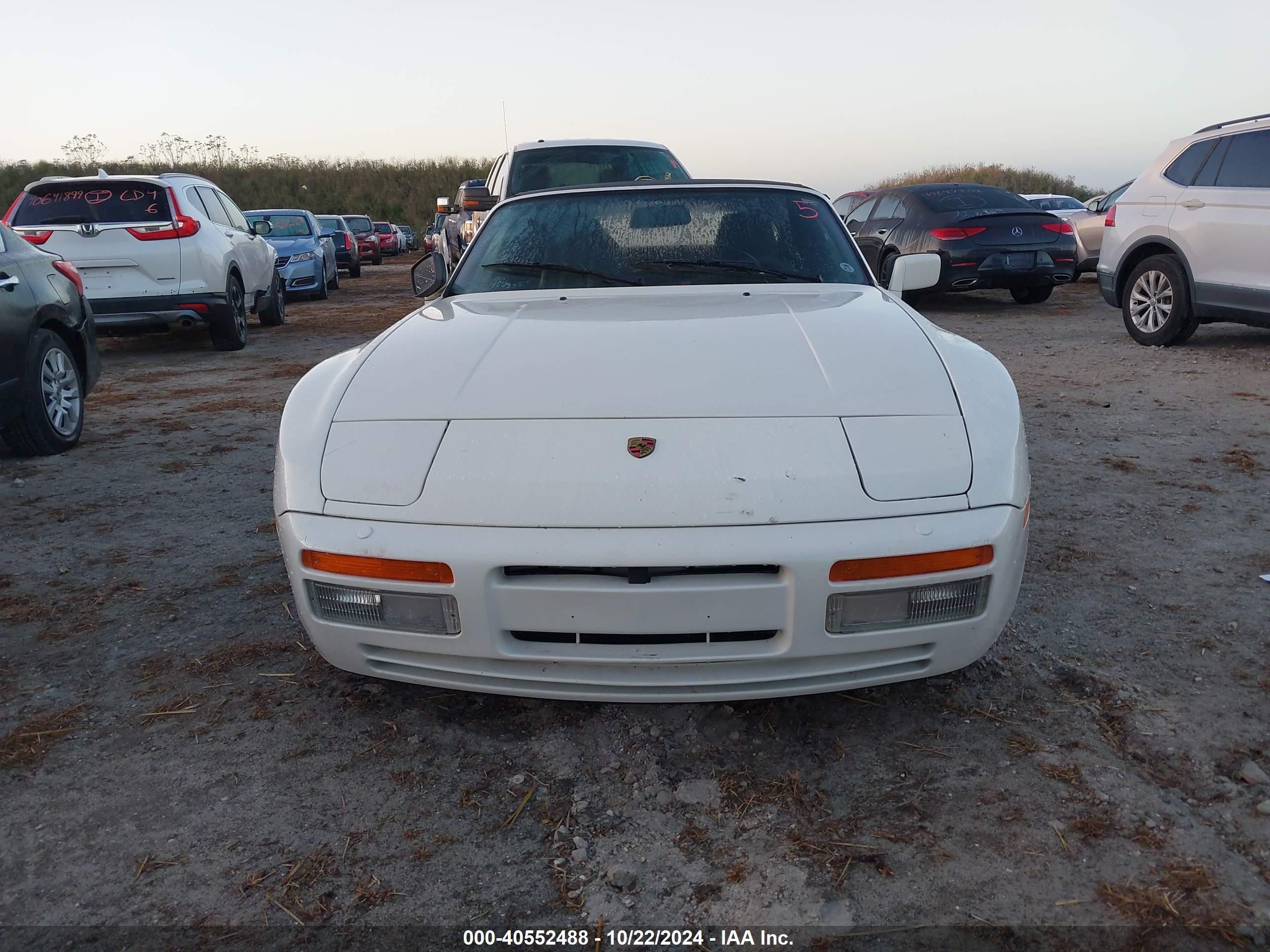 1990 Porsche 944 S White vin: WP0CB2940LN480606