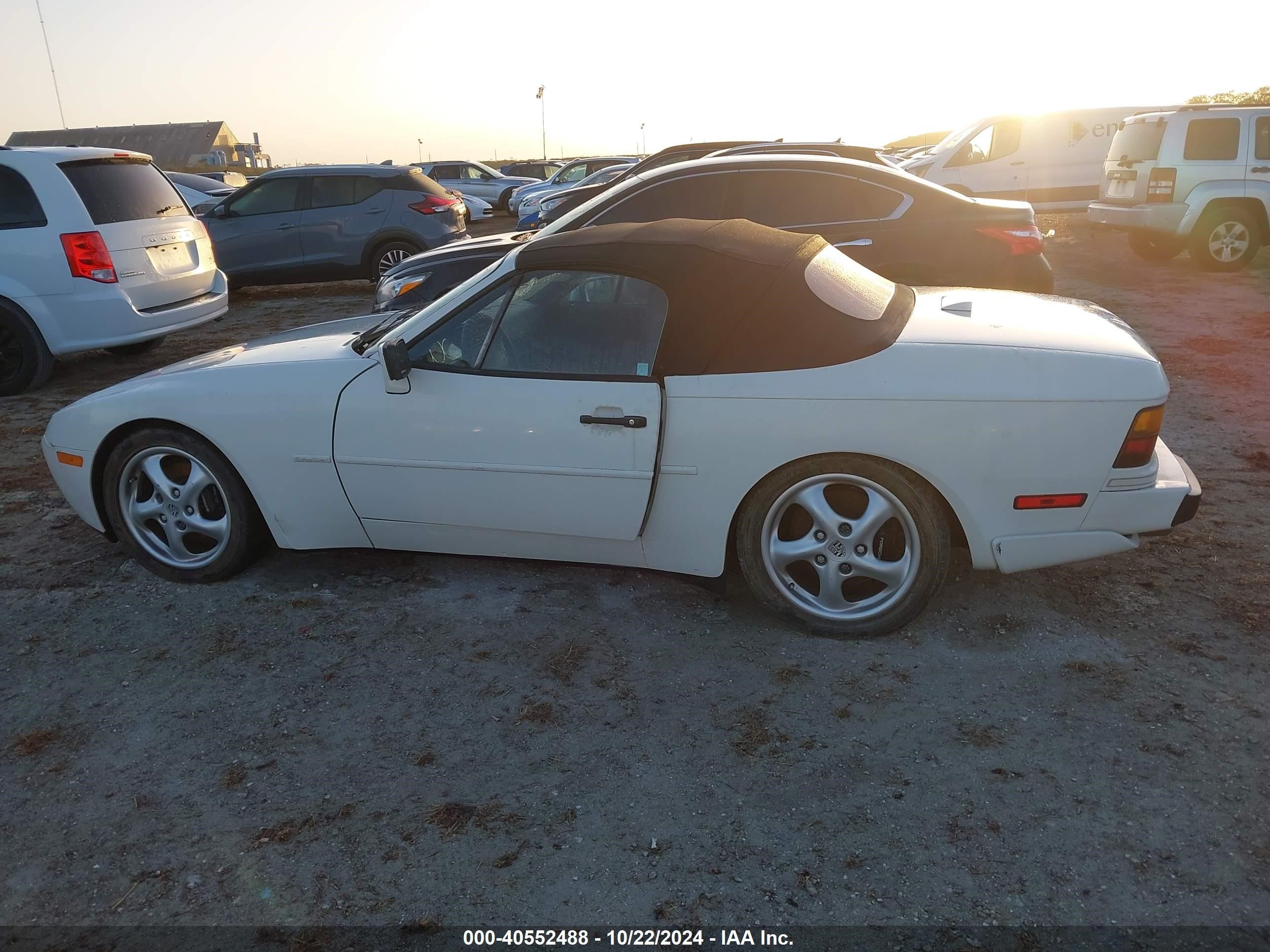 1990 Porsche 944 S White vin: WP0CB2940LN480606
