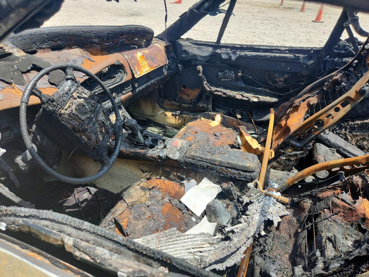 1990 Porsche 944 S Burn vin: WP0CB2940LN481528