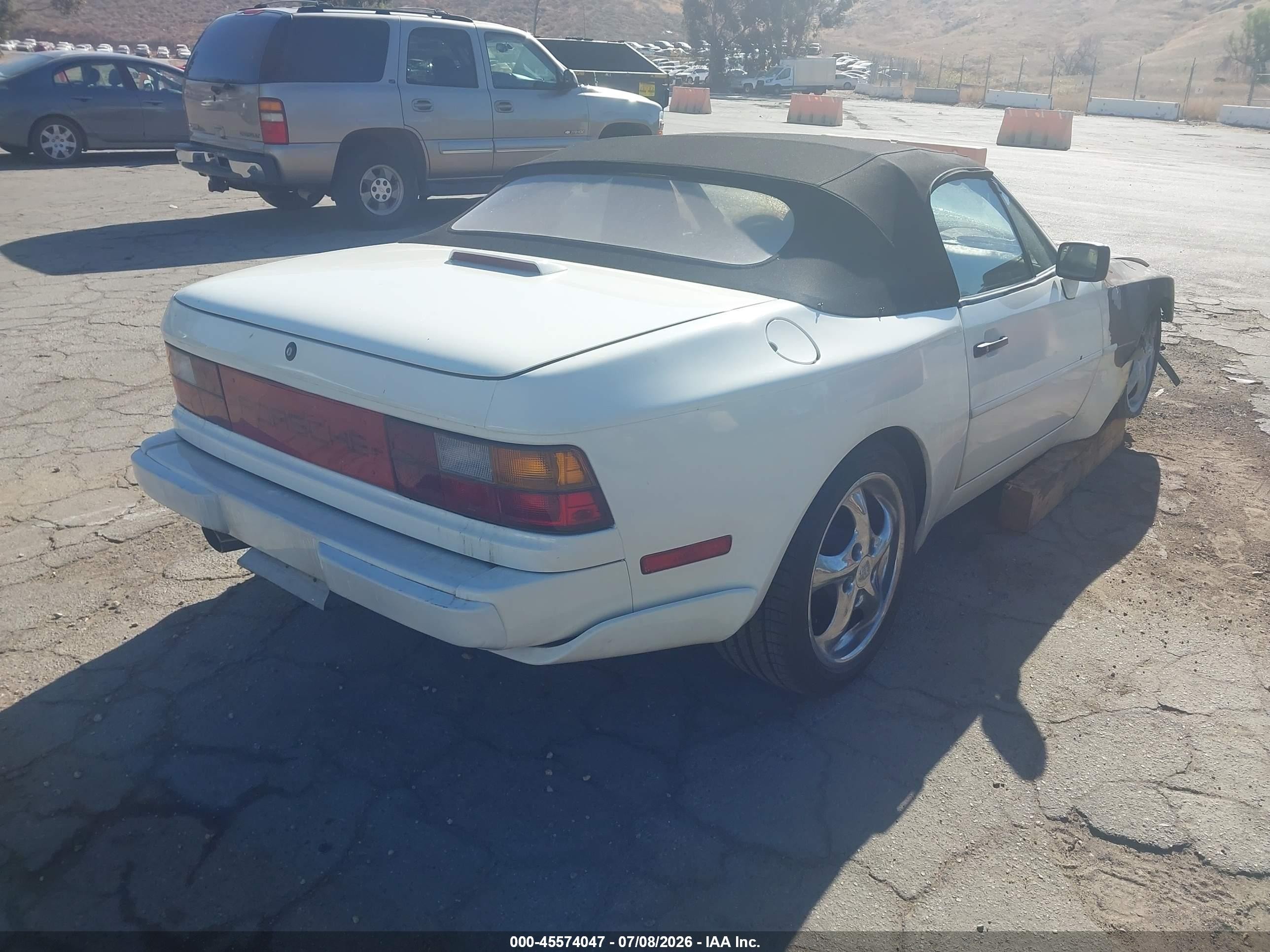 1990 Porsche 944 S White vin: WP0CB2945LN480648