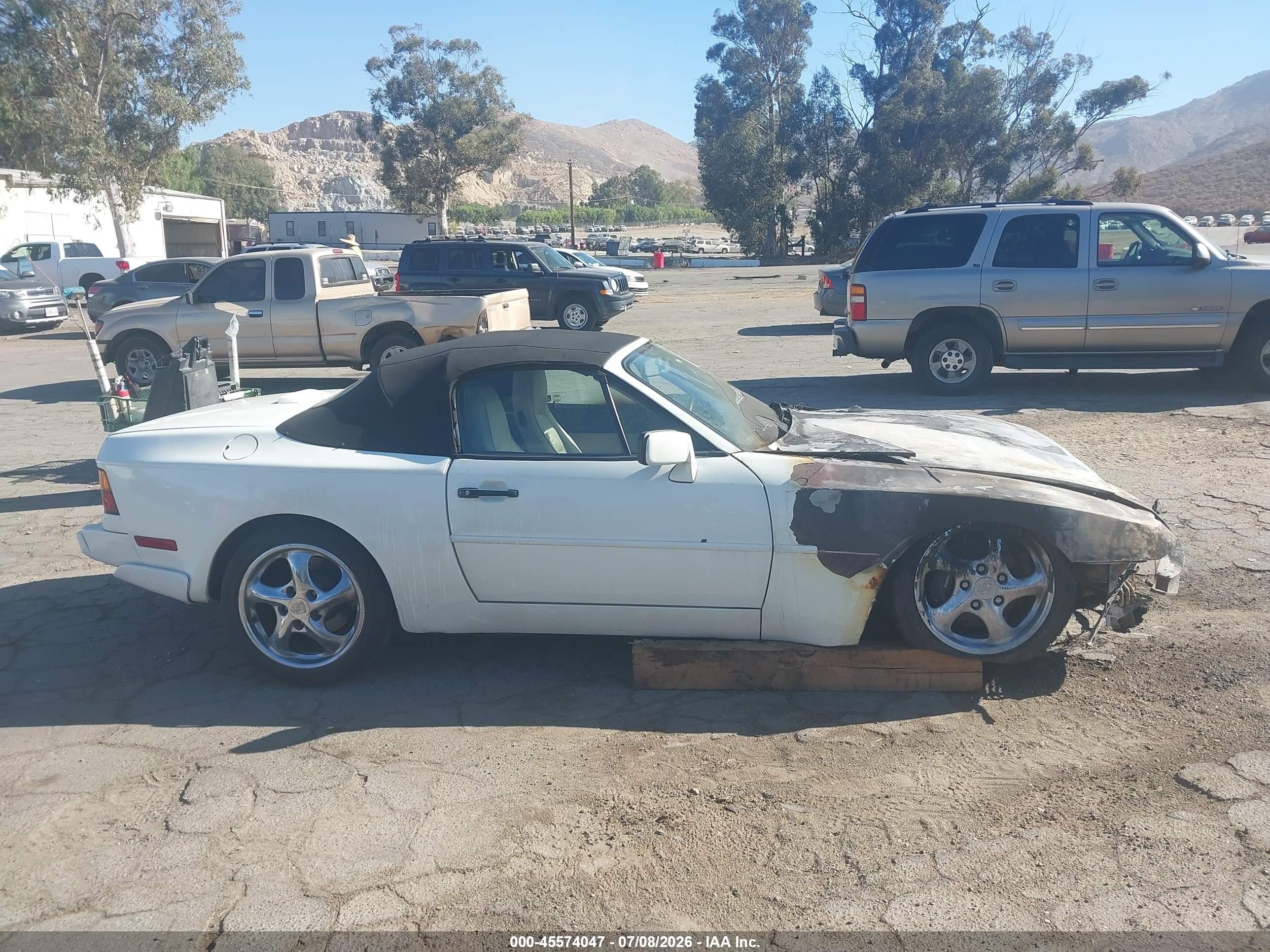 1990 Porsche 944 S White vin: WP0CB2945LN480648