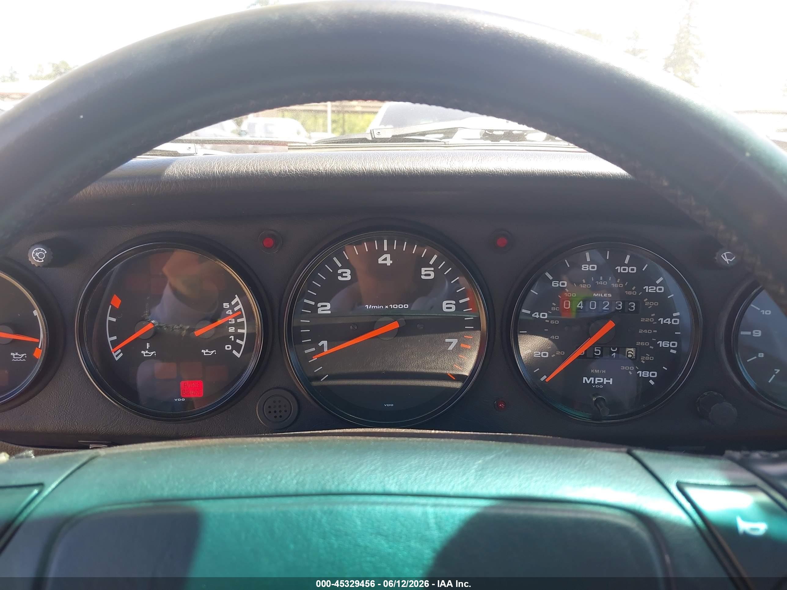1990 Porsche 911 Carrera 2/carrera 4 Red vin: WP0CB2964LS470759