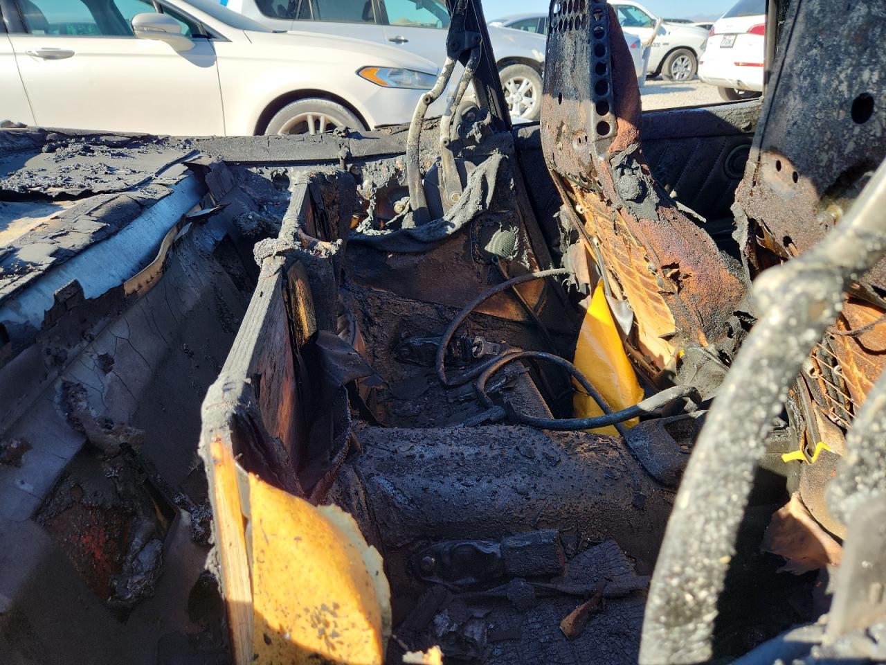 1990 Porsche 911 Carrera 2 Red vin: WP0CB296XLS470216