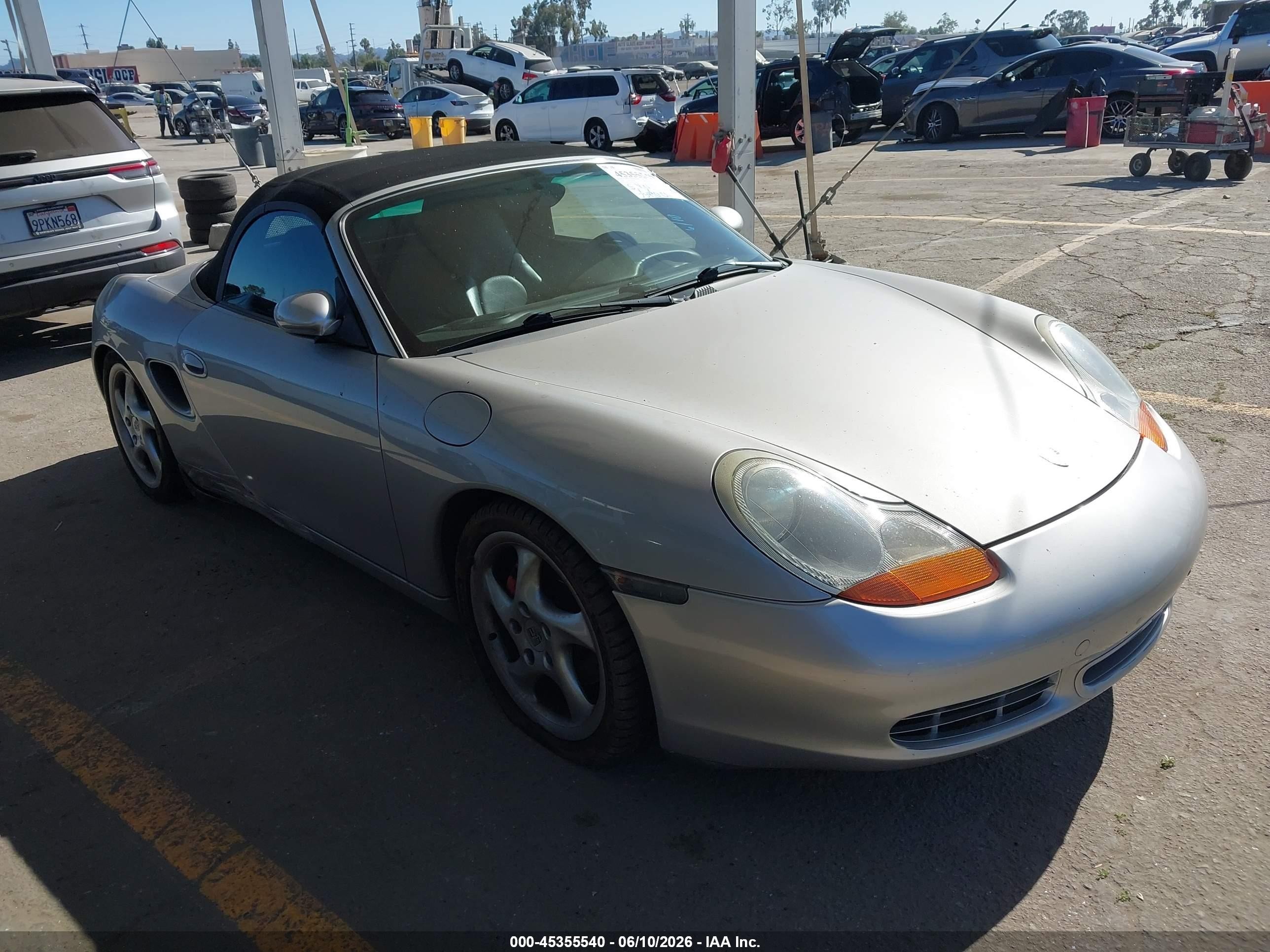 2000 Porsche Boxster S Silver vin: WP0CB2981YU664436