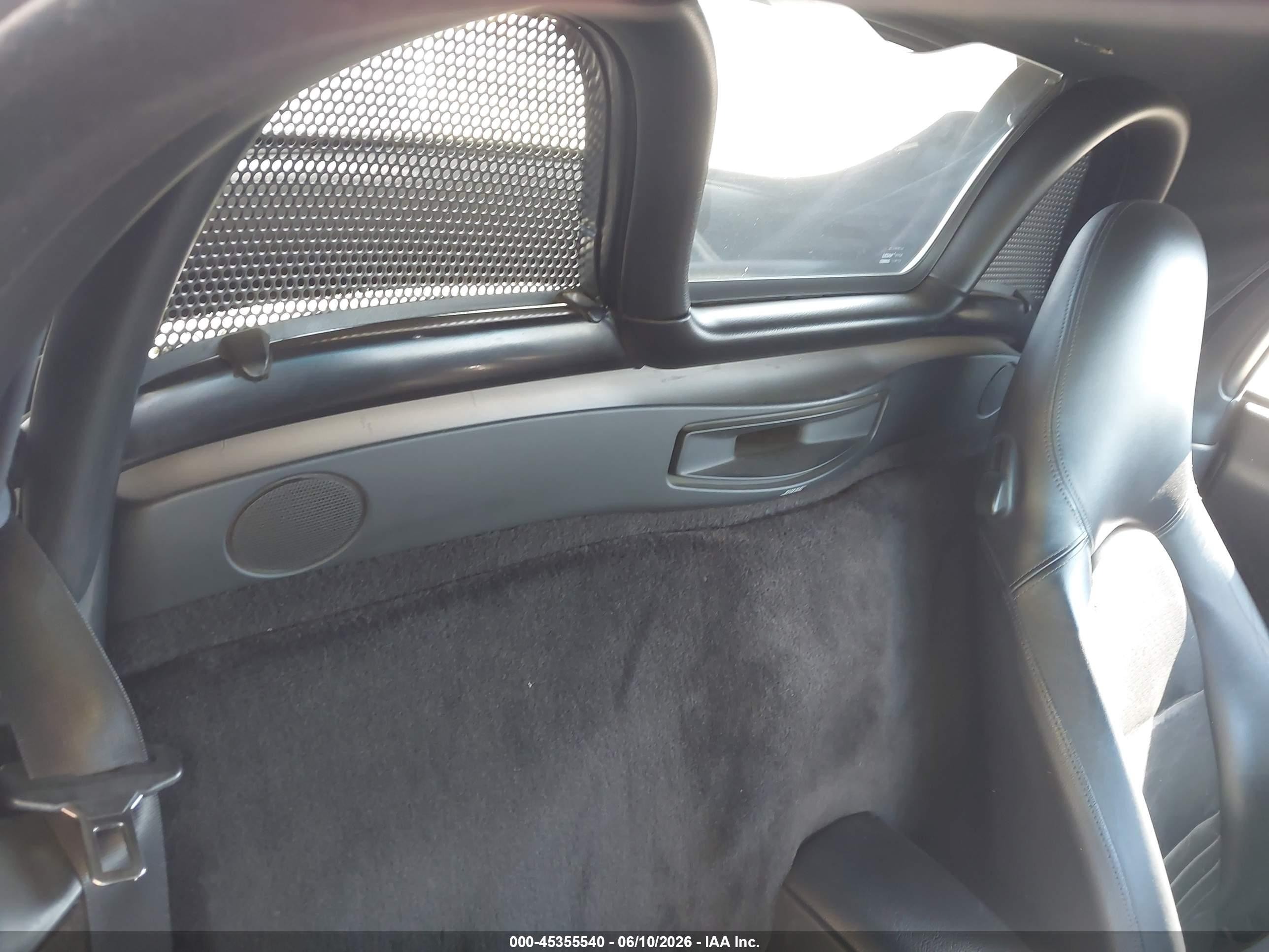 2000 Porsche Boxster S Silver vin: WP0CB2981YU664436