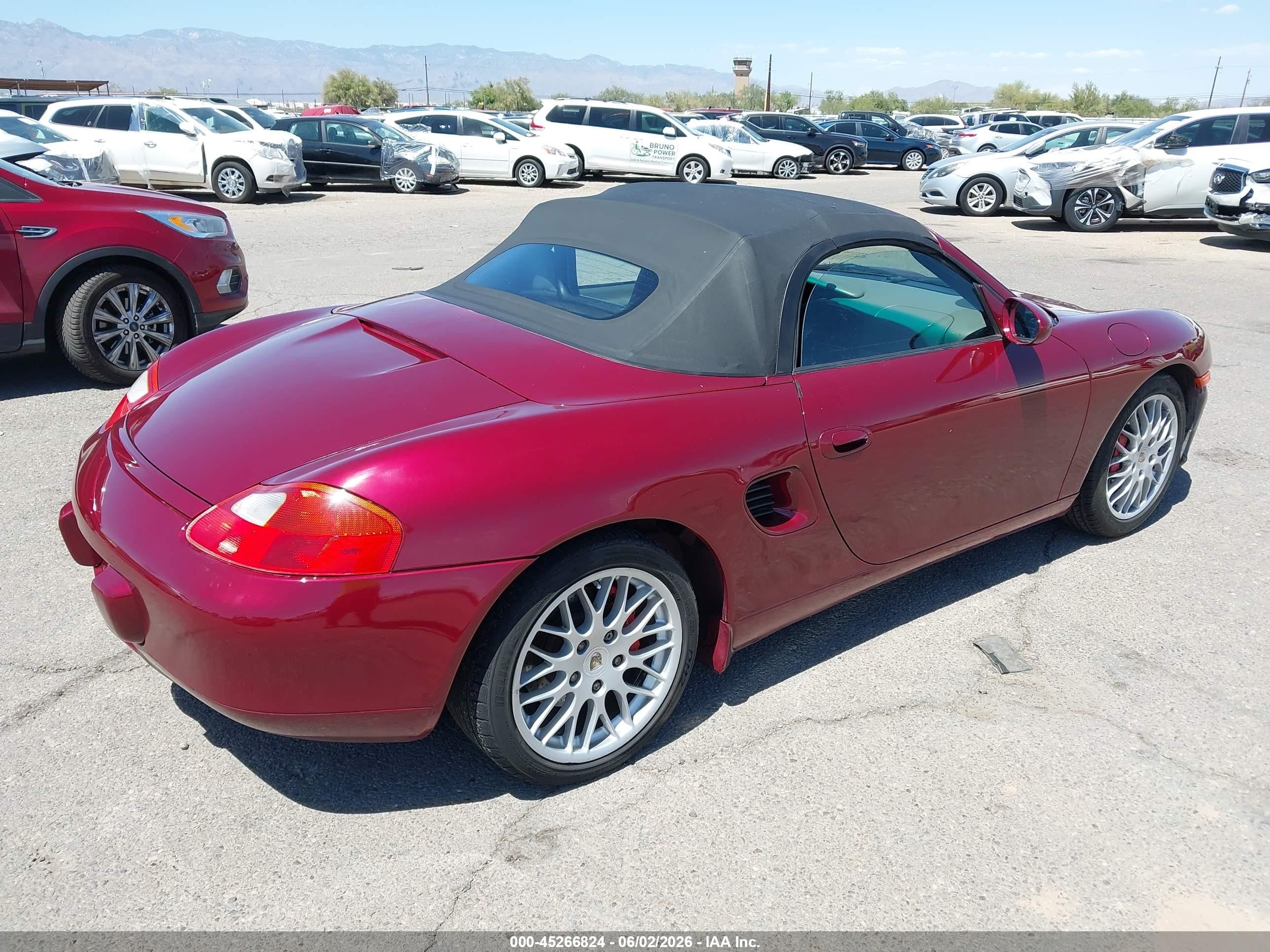 2000 Porsche Boxster S Burgundy vin: WP0CB2982YU663473
