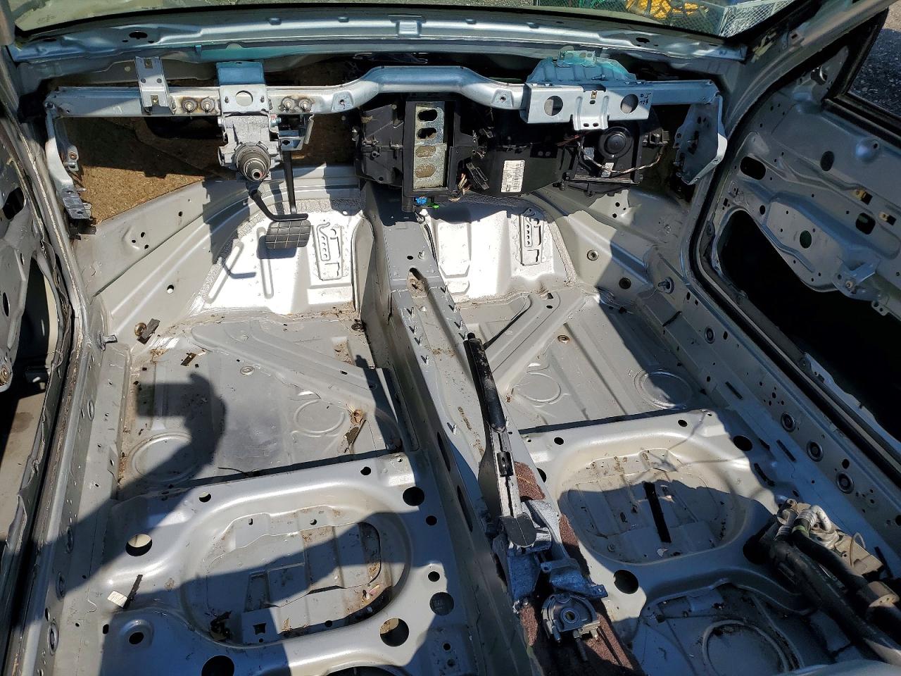2004 Porsche Boxster S Silver vin: WP0CB29844U661704
